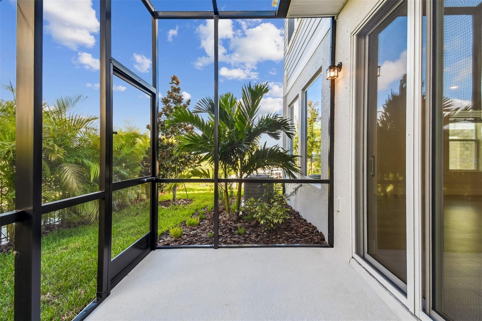 Image 34 of 37 For 11718 Full Moon Loop