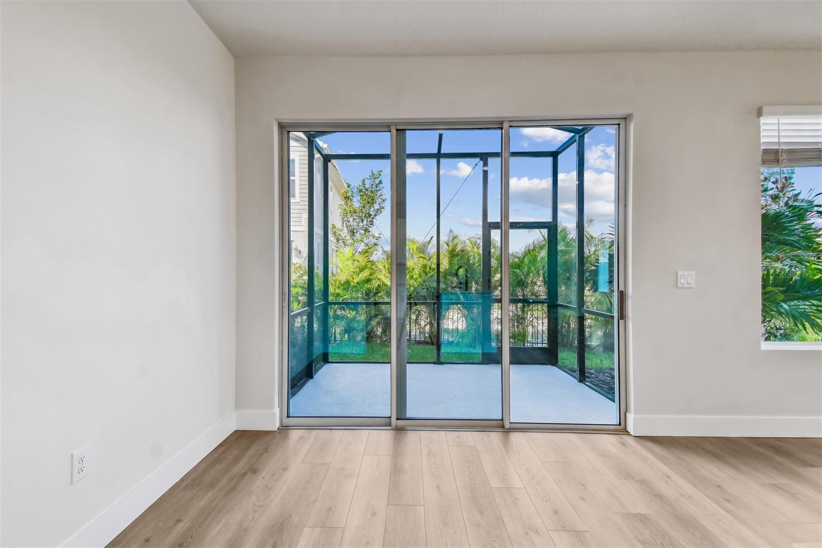 Image 9 of 37 For 11718 Full Moon Loop