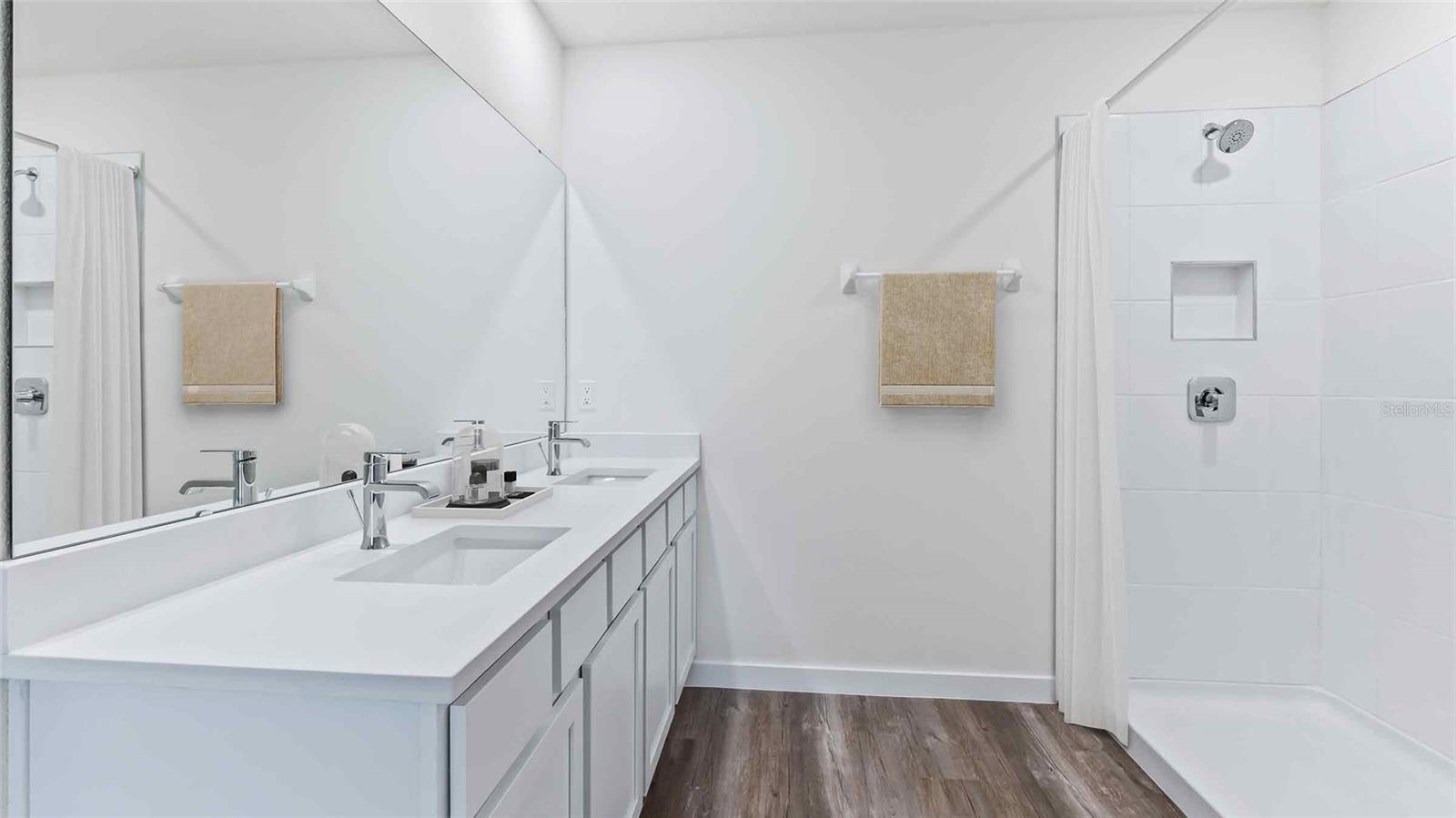 Image 7 of 11 For 17627 Acorn Drop Road