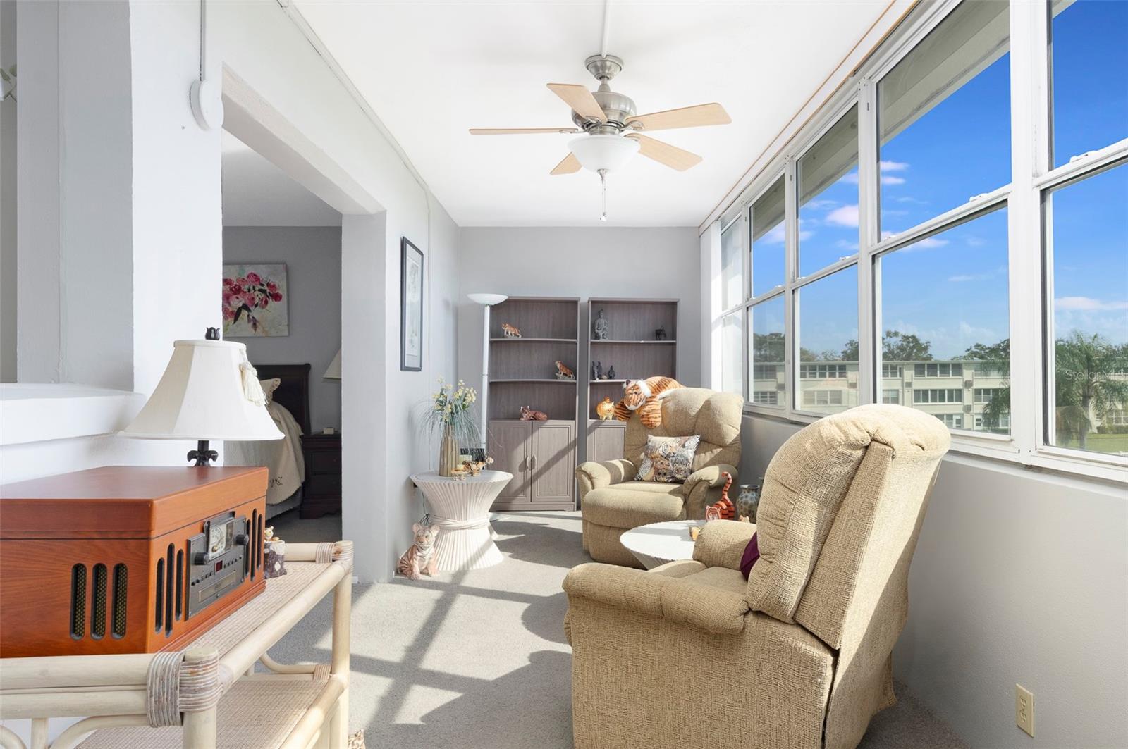 Image 15 of 36 For 8101 11th Street N 319