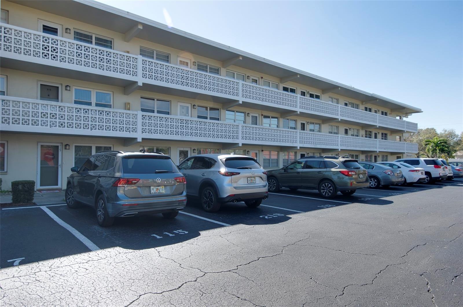 Image 29 of 36 For 8101 11th Street N 319