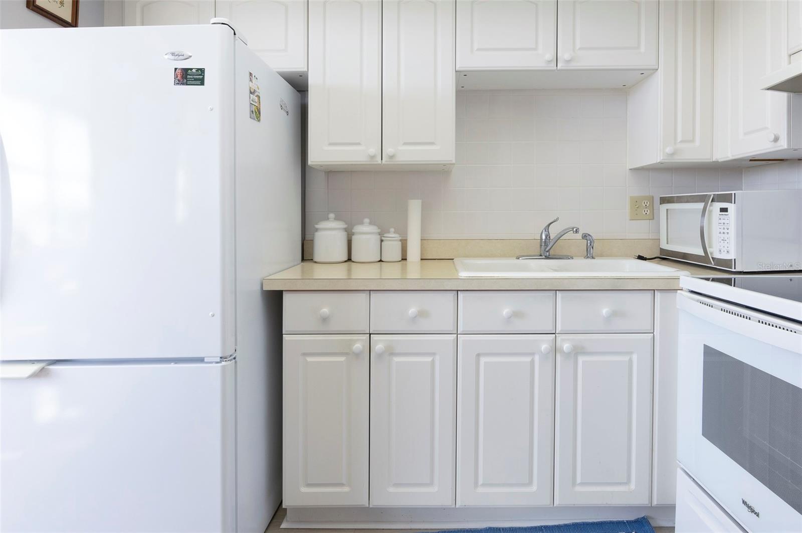 Image 9 of 36 For 8101 11th Street N 319