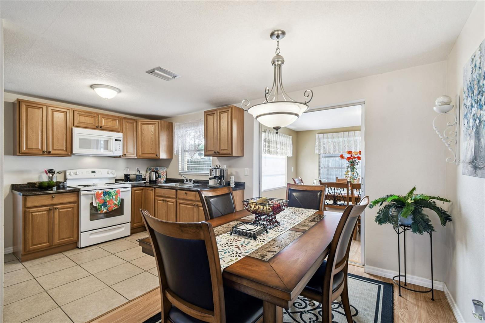 Image 10 of 28 For 10801 Bethel Street