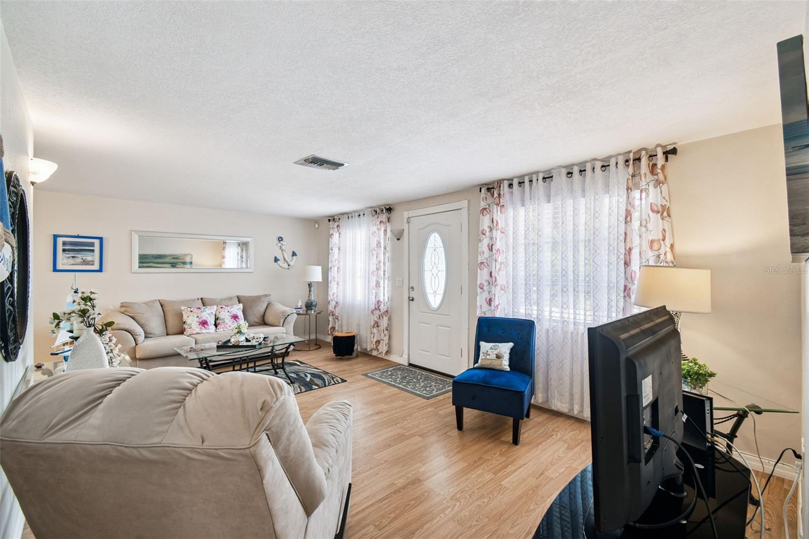 Image 5 of 28 For 10801 Bethel Street