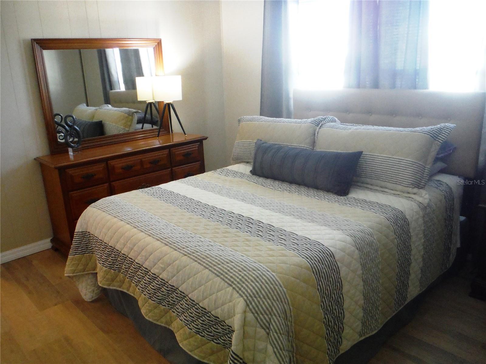 Image 22 of 35 For 91 Redwood Drive 7