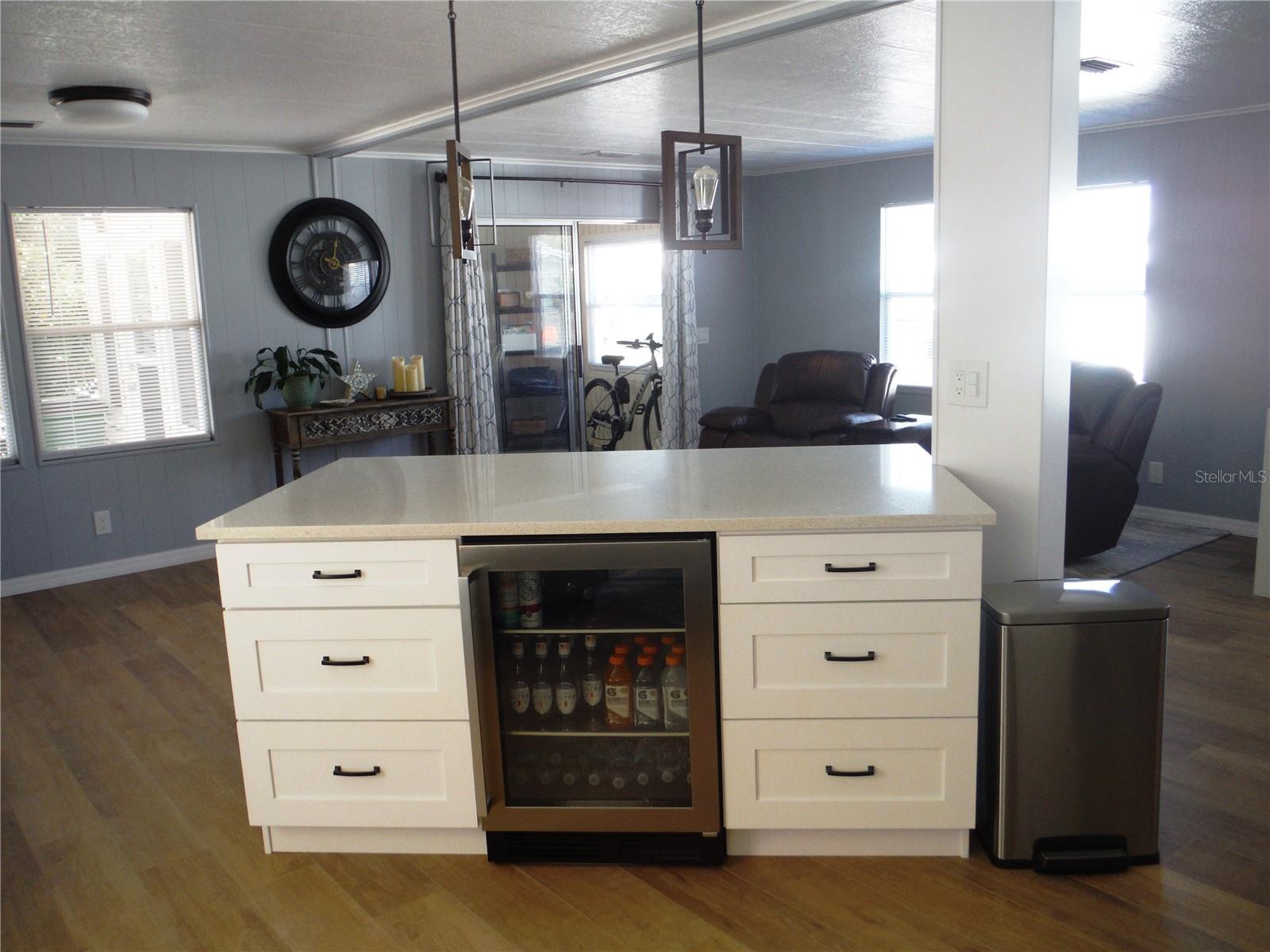 Image 8 of 35 For 91 Redwood Drive 7