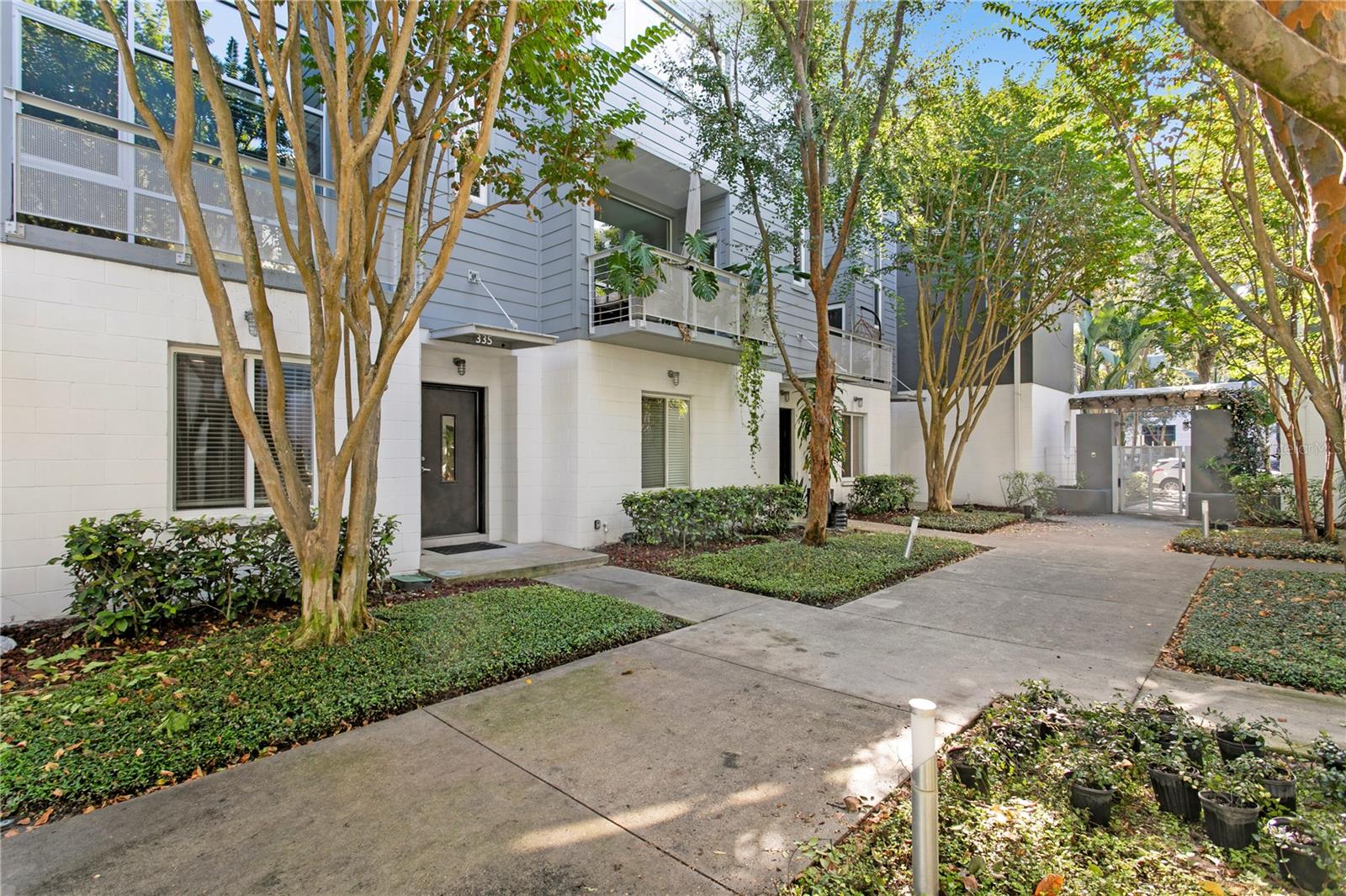 Image 2 of 35 For 335 4th Avenue S