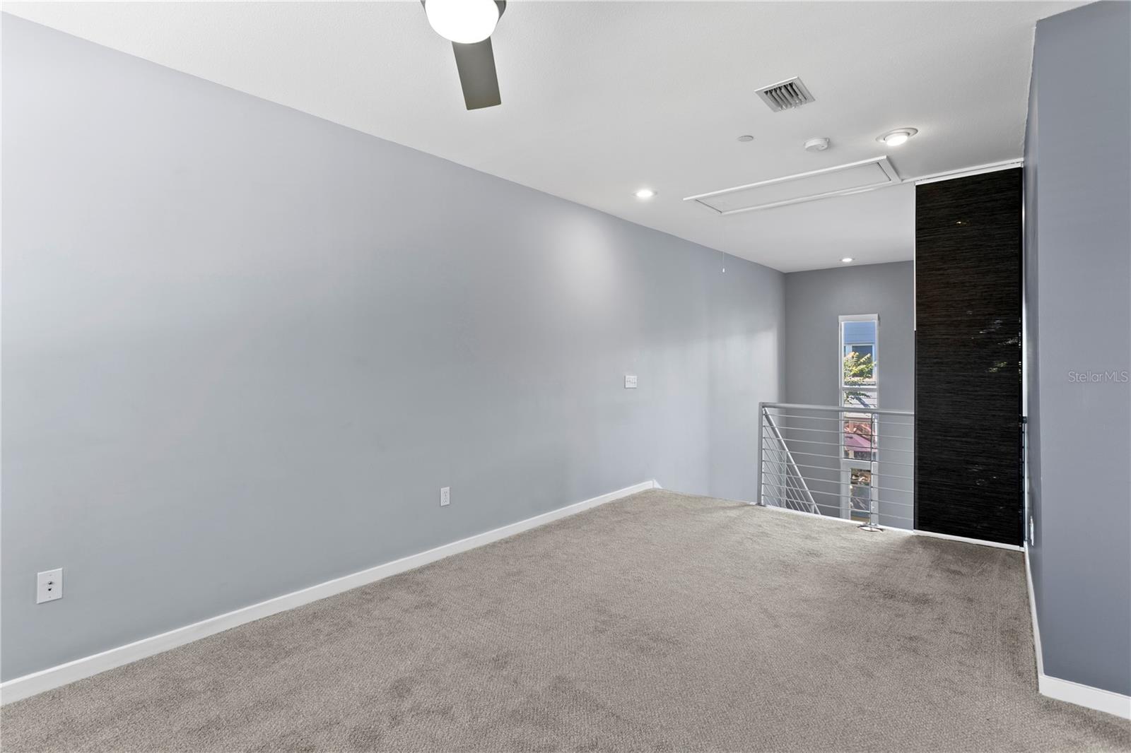 Image 26 of 35 For 335 4th Avenue S