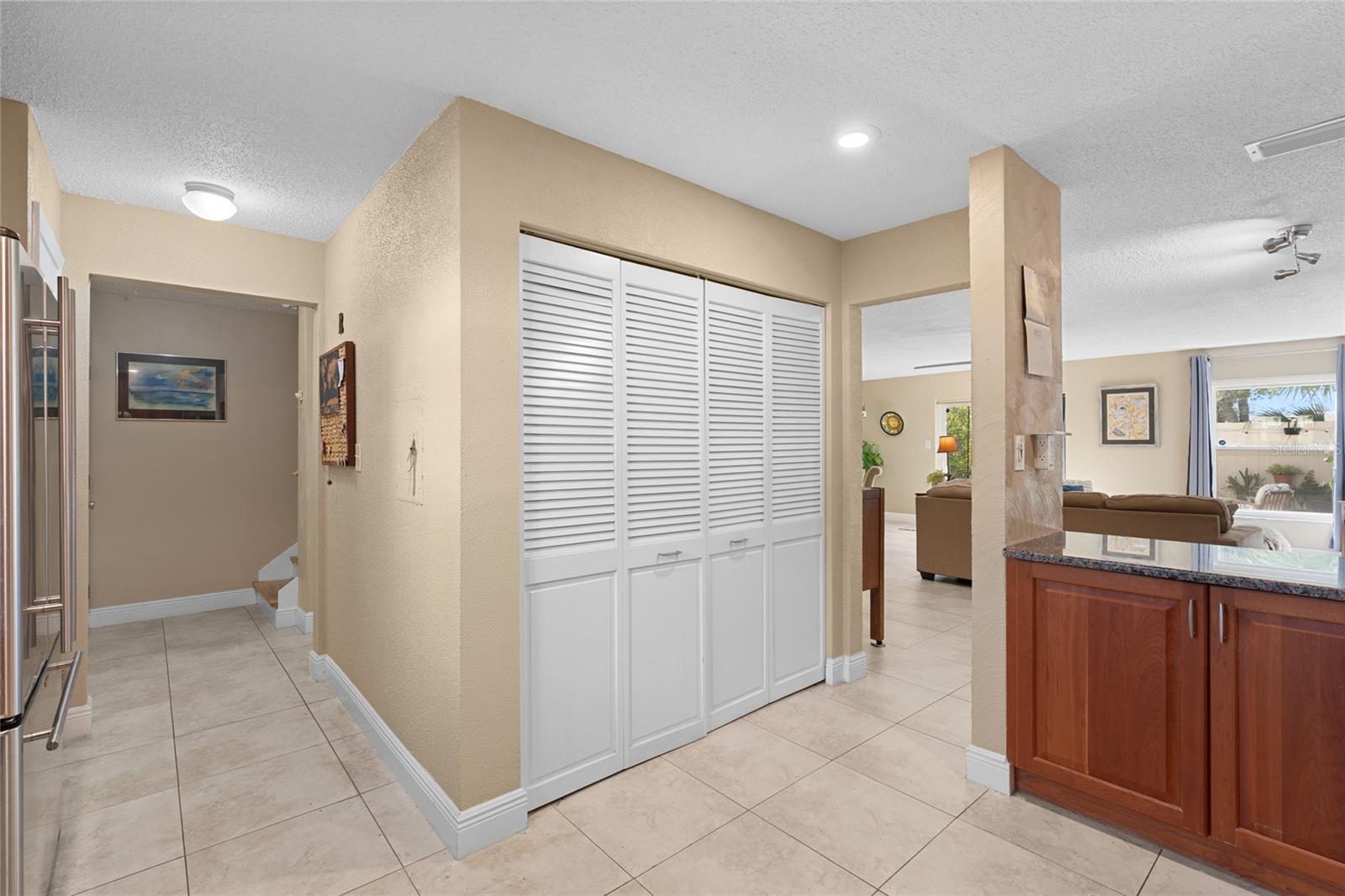 Image 15 of 49 For 2700 Bayshore Boulevard 593