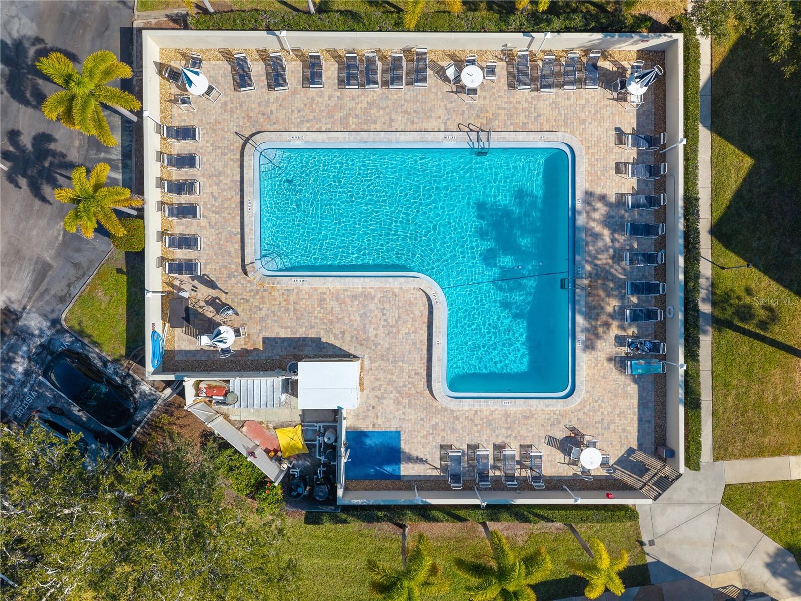 Image 38 of 49 For 2700 Bayshore Boulevard 593