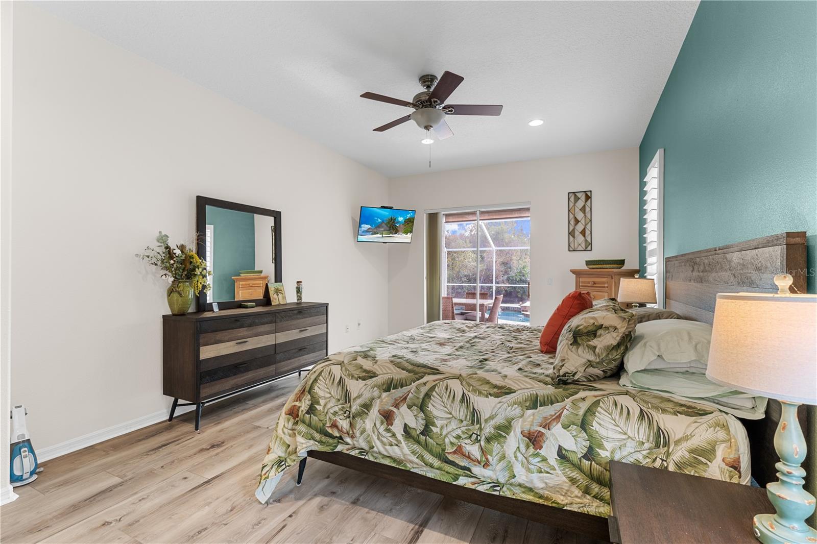 Image 24 of 81 For 9909 Kingshyre Way