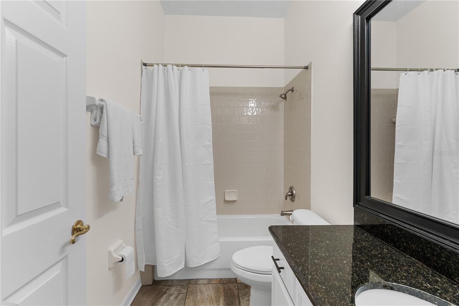 Image 38 of 81 For 9909 Kingshyre Way