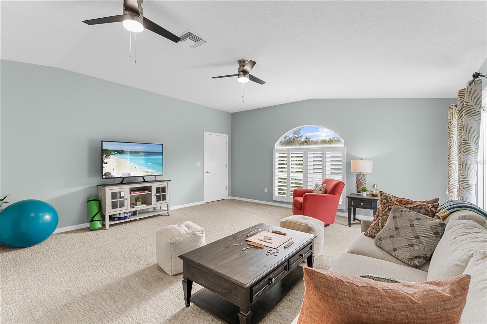 Image 50 of 81 For 9909 Kingshyre Way