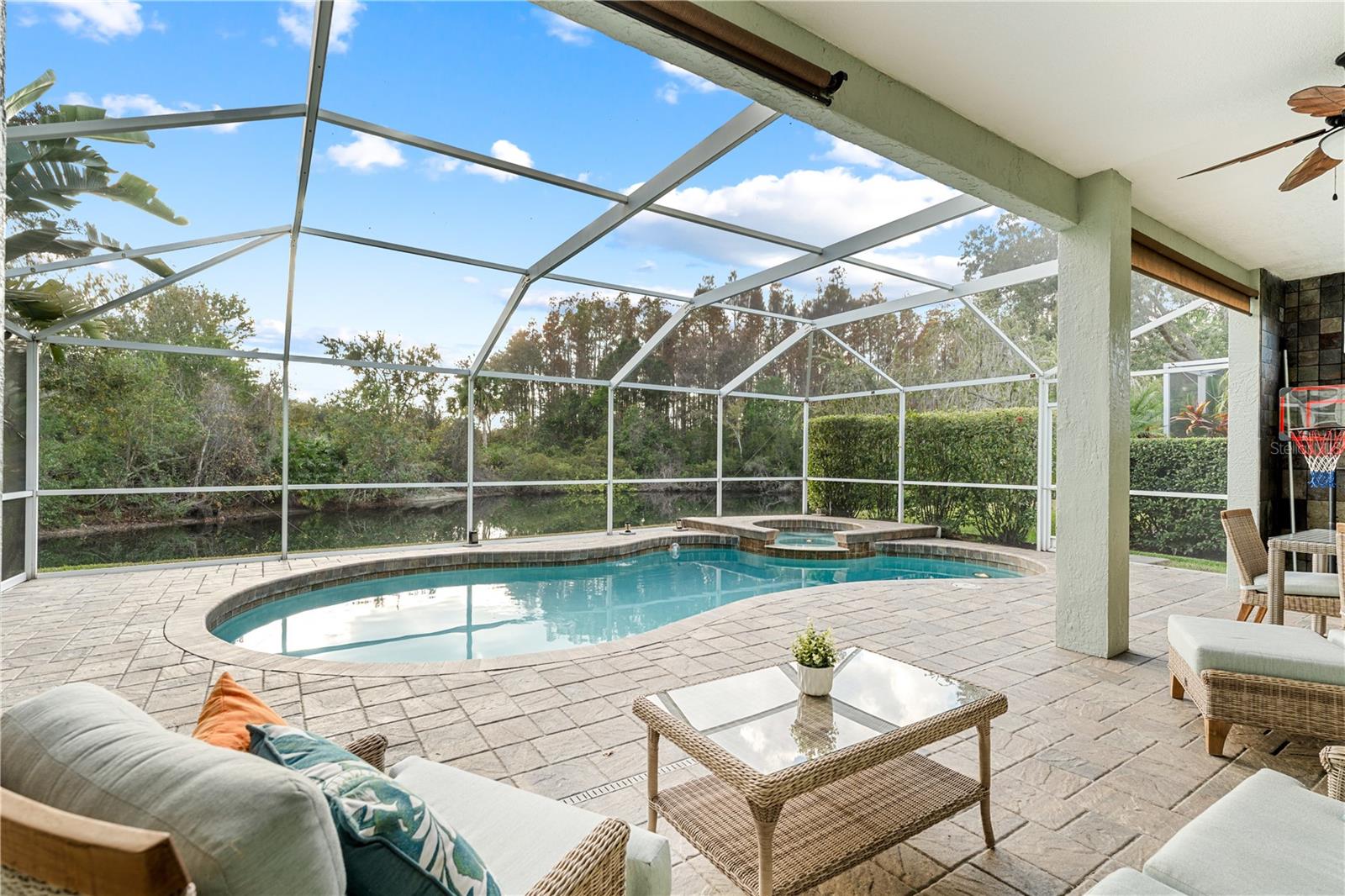 Image 67 of 81 For 9909 Kingshyre Way