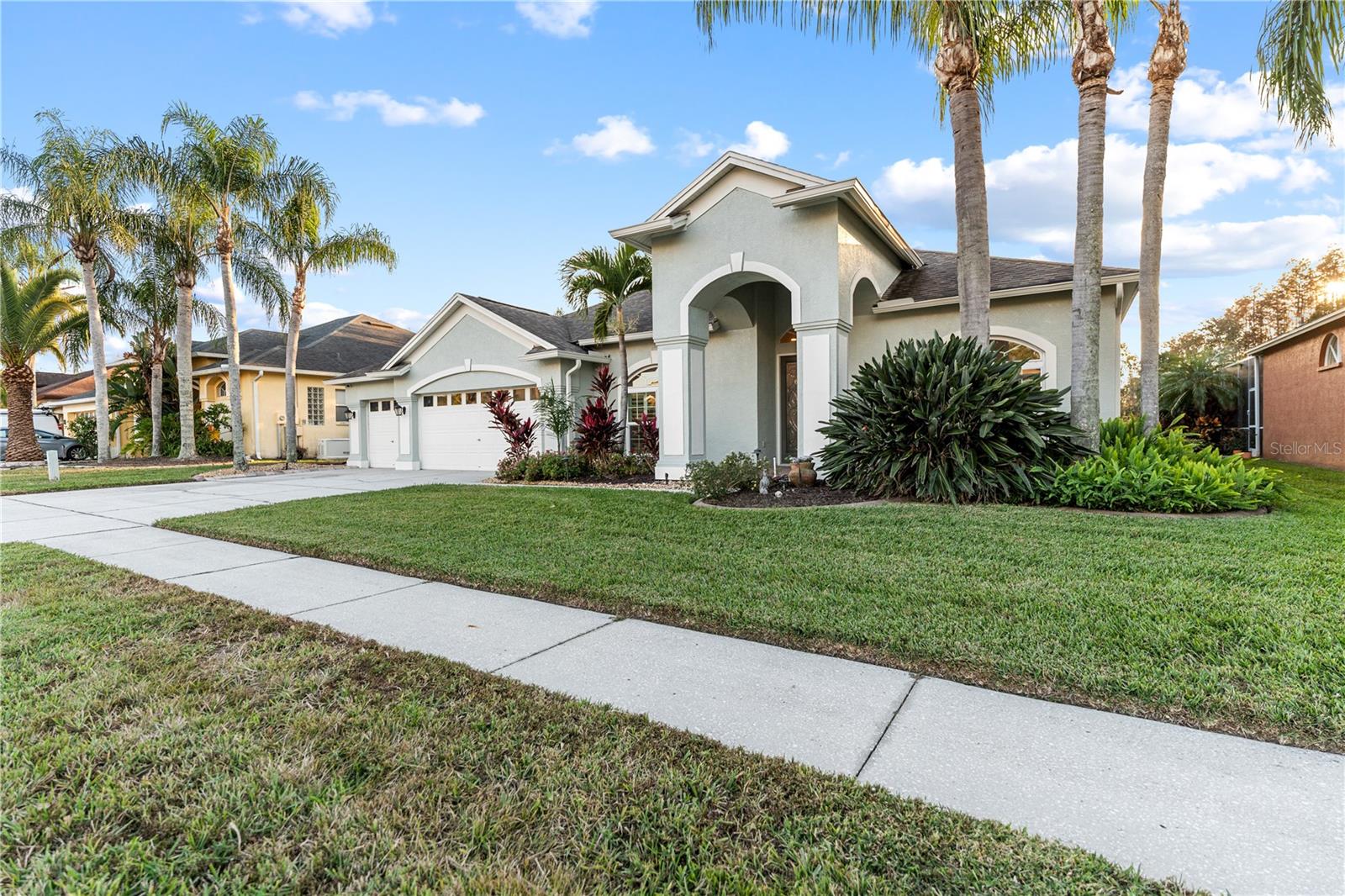 Image 72 of 81 For 9909 Kingshyre Way