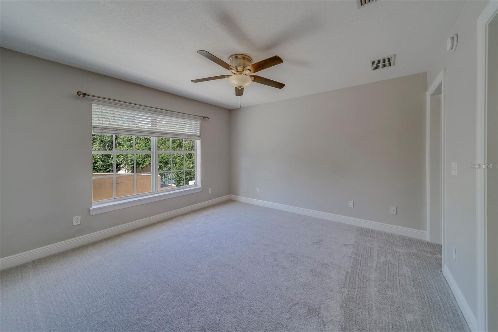 Image 53 of 59 For 270 Valencia Circle