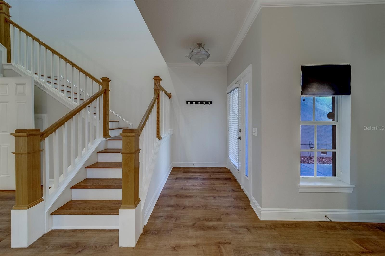 Image 8 of 59 For 270 Valencia Circle