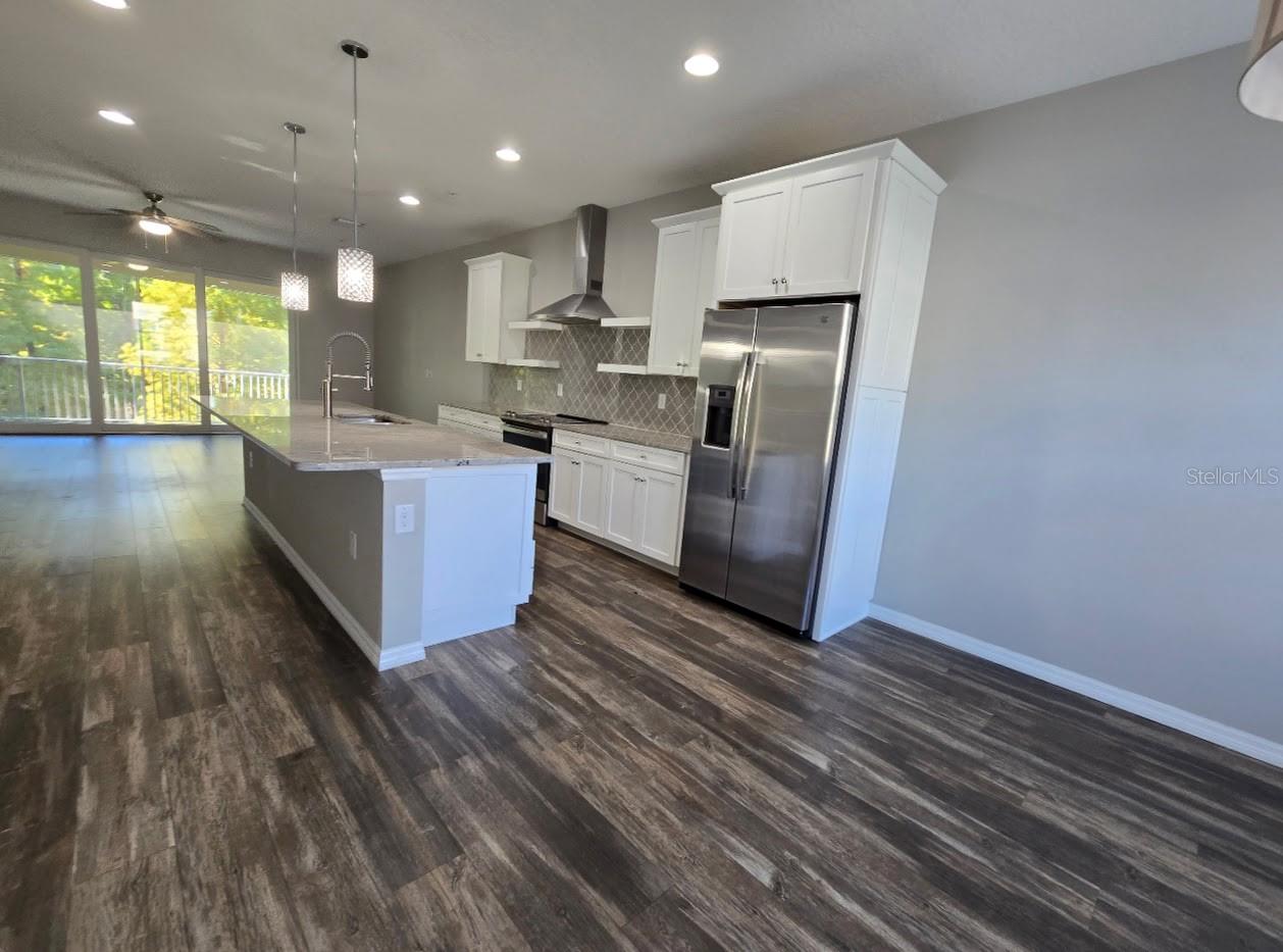 Image 9 of 32 For 807 Callista Cay Loop