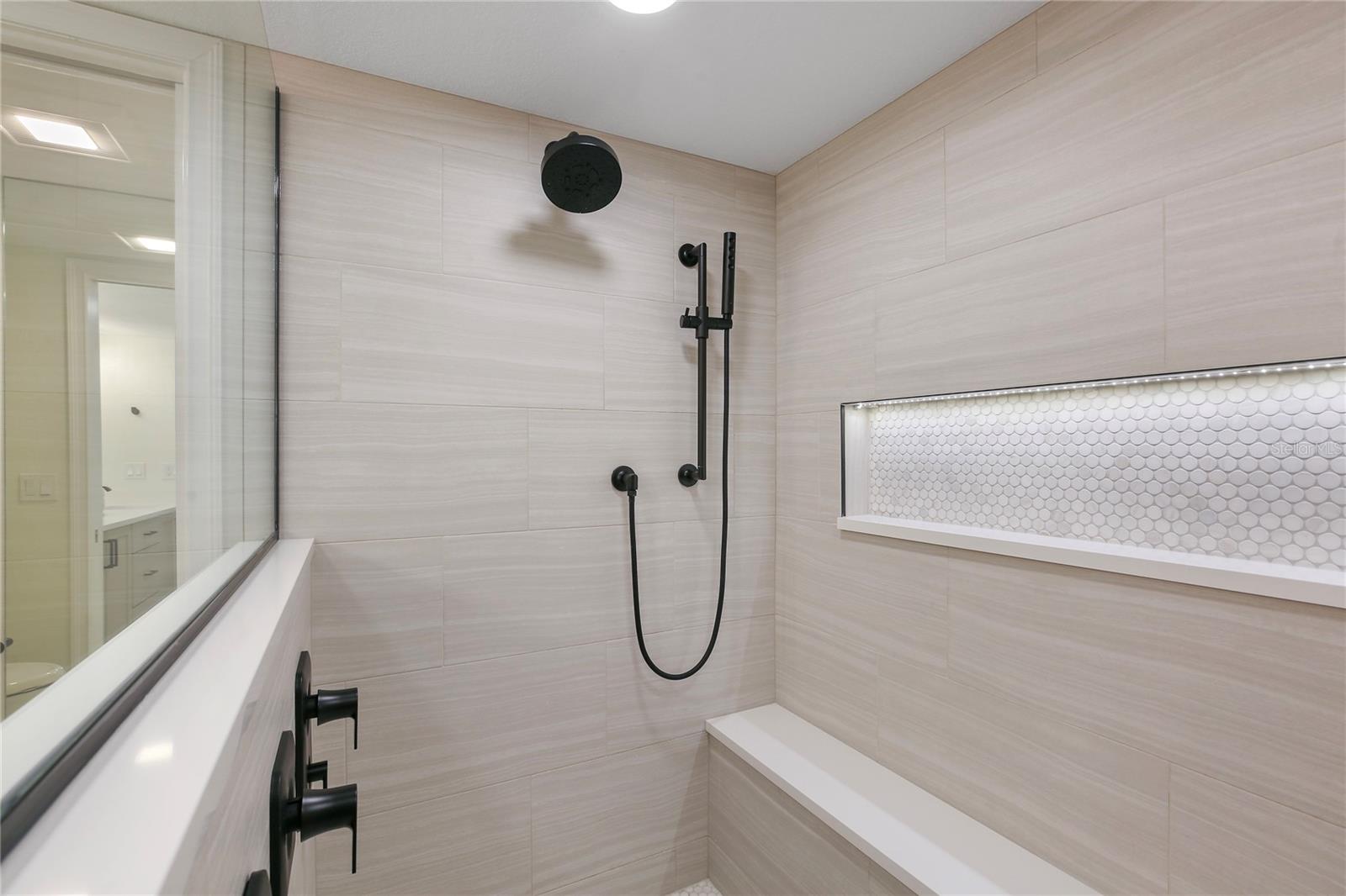 Image 26 of 56 For 2900 Gulf Boulevard 202