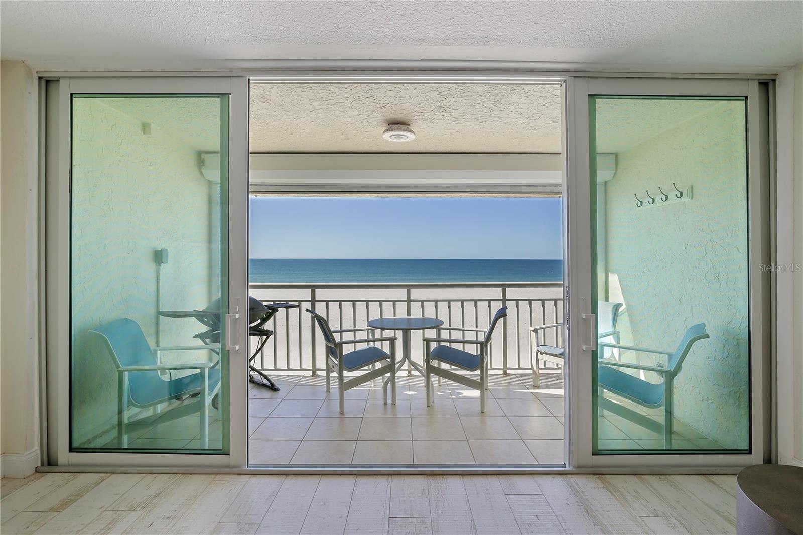 Image 6 of 56 For 2900 Gulf Boulevard 202