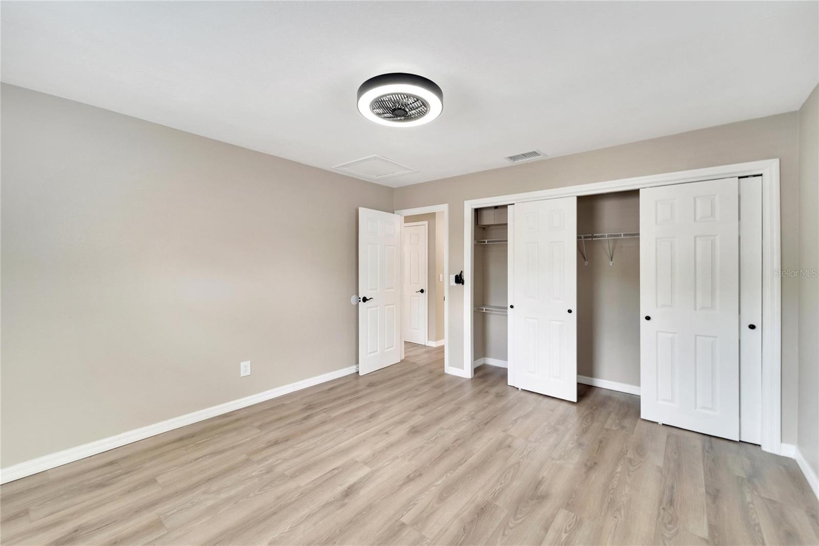 Image 11 of 42 For 1462 Cleveland Street 1