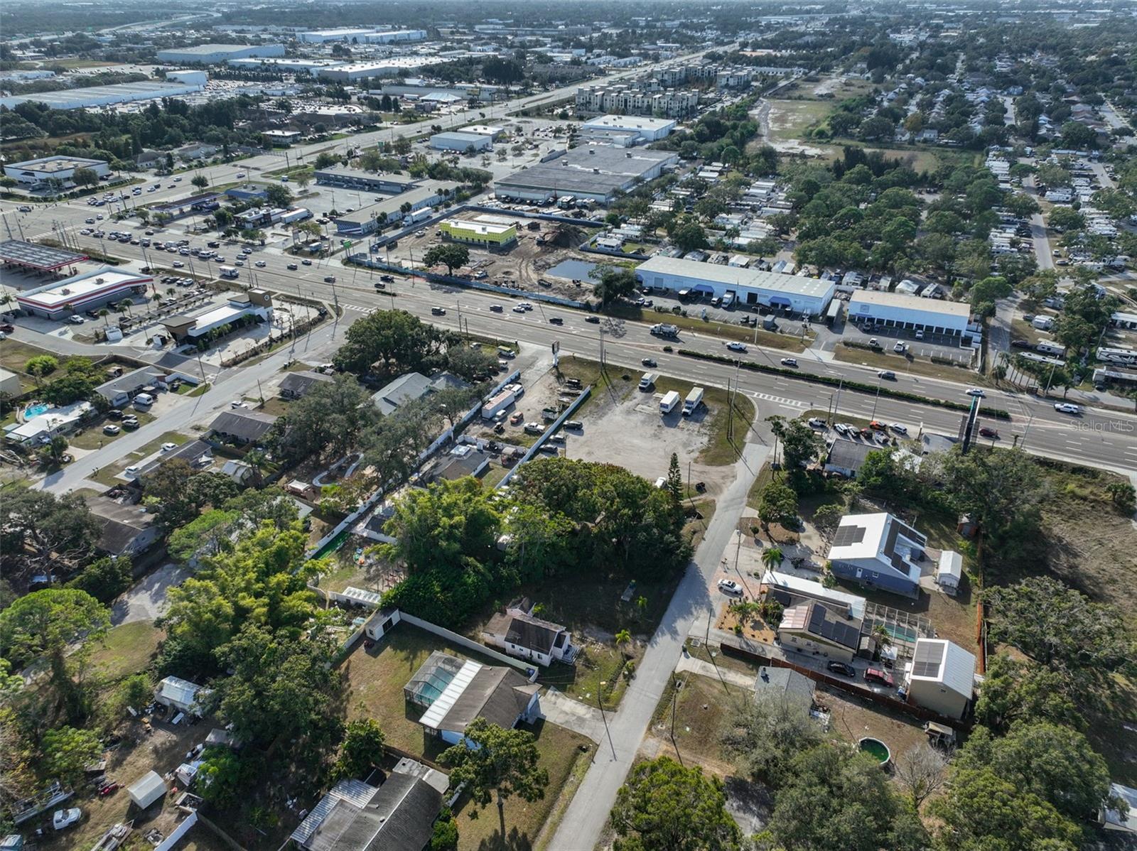 Listing photo id 8 for 13571 Audrey Lane