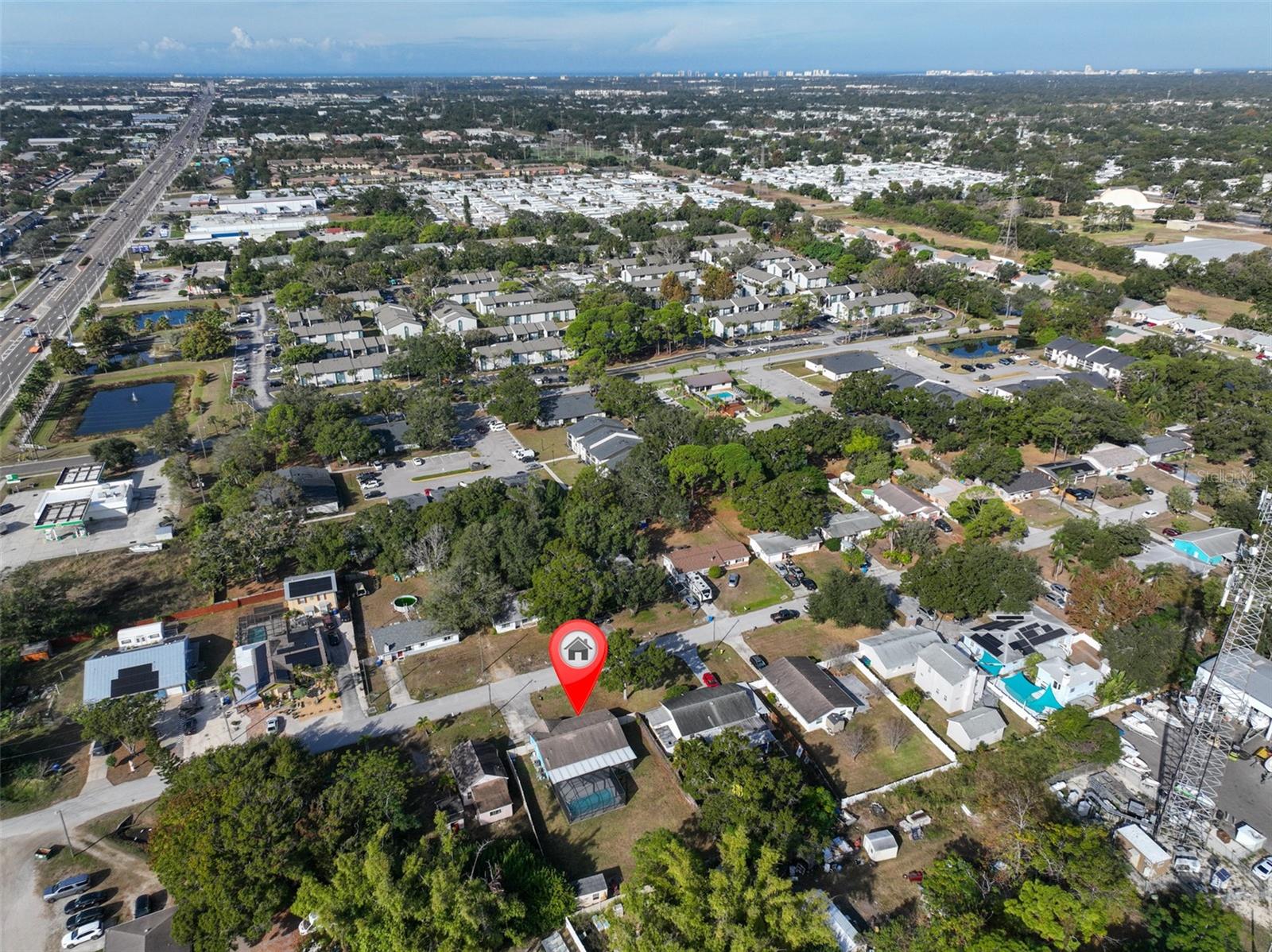 Listing photo id 7 for 13571 Audrey Lane