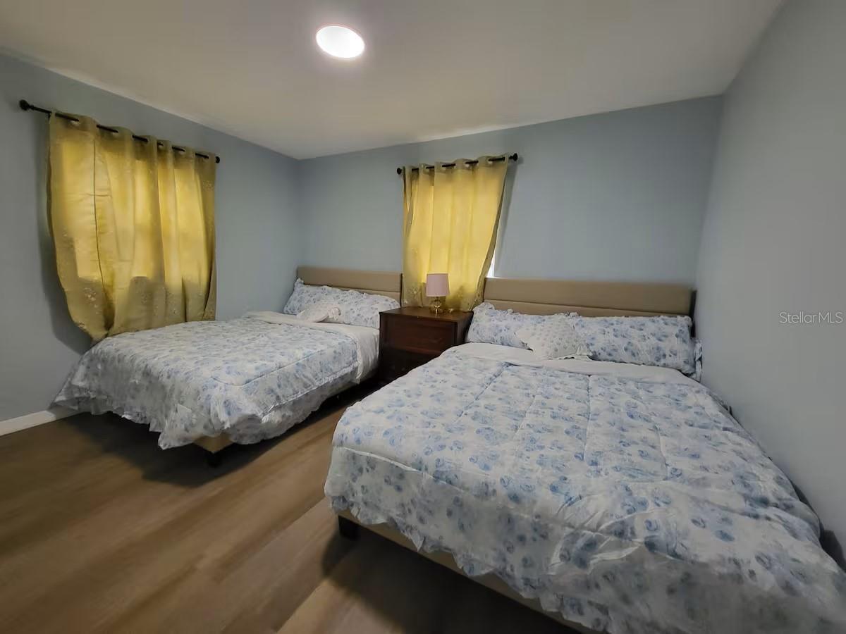 Image 10 of 26 For 3552 38th Avenue N