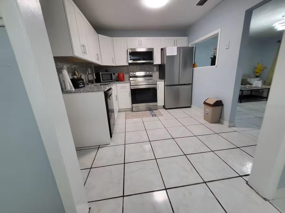 Image 14 of 26 For 3552 38th Avenue N