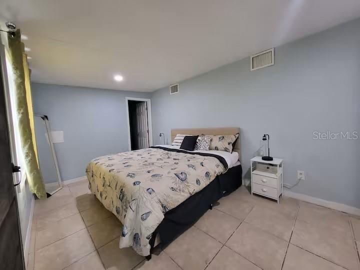 Image 21 of 26 For 3552 38th Avenue N