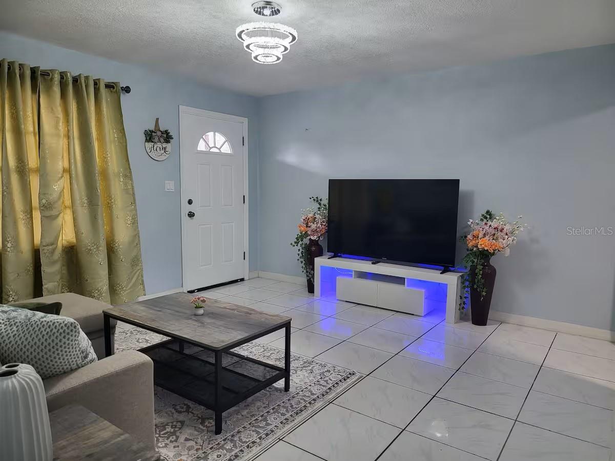 Image 5 of 26 For 3552 38th Avenue N