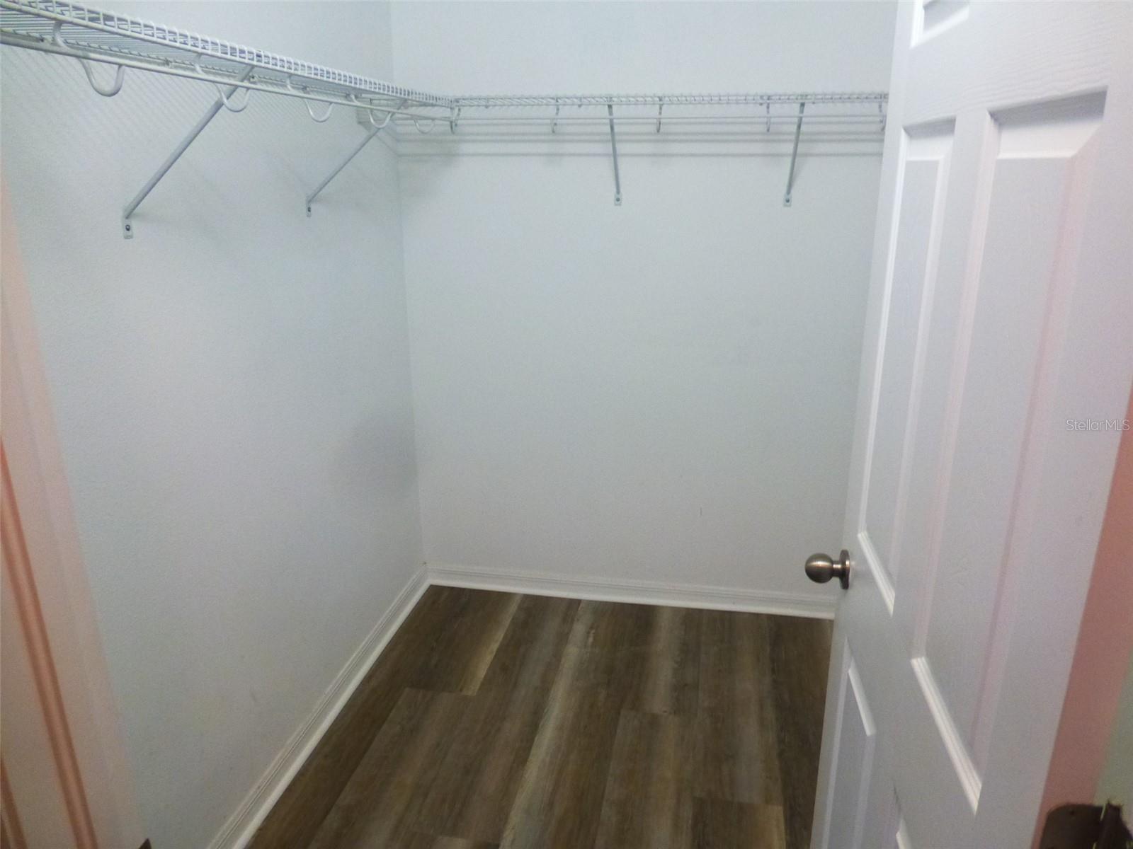 Listing photo id 28 for 12480 Streamdale Drive