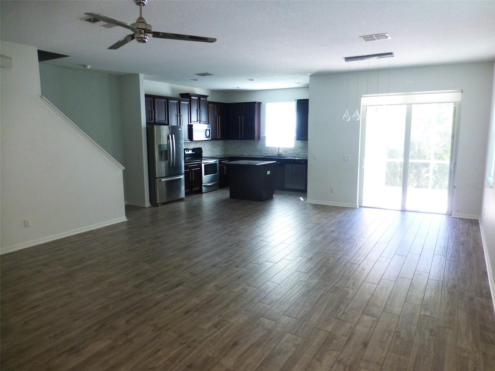 Listing photo id 40 for 12480 Streamdale Drive