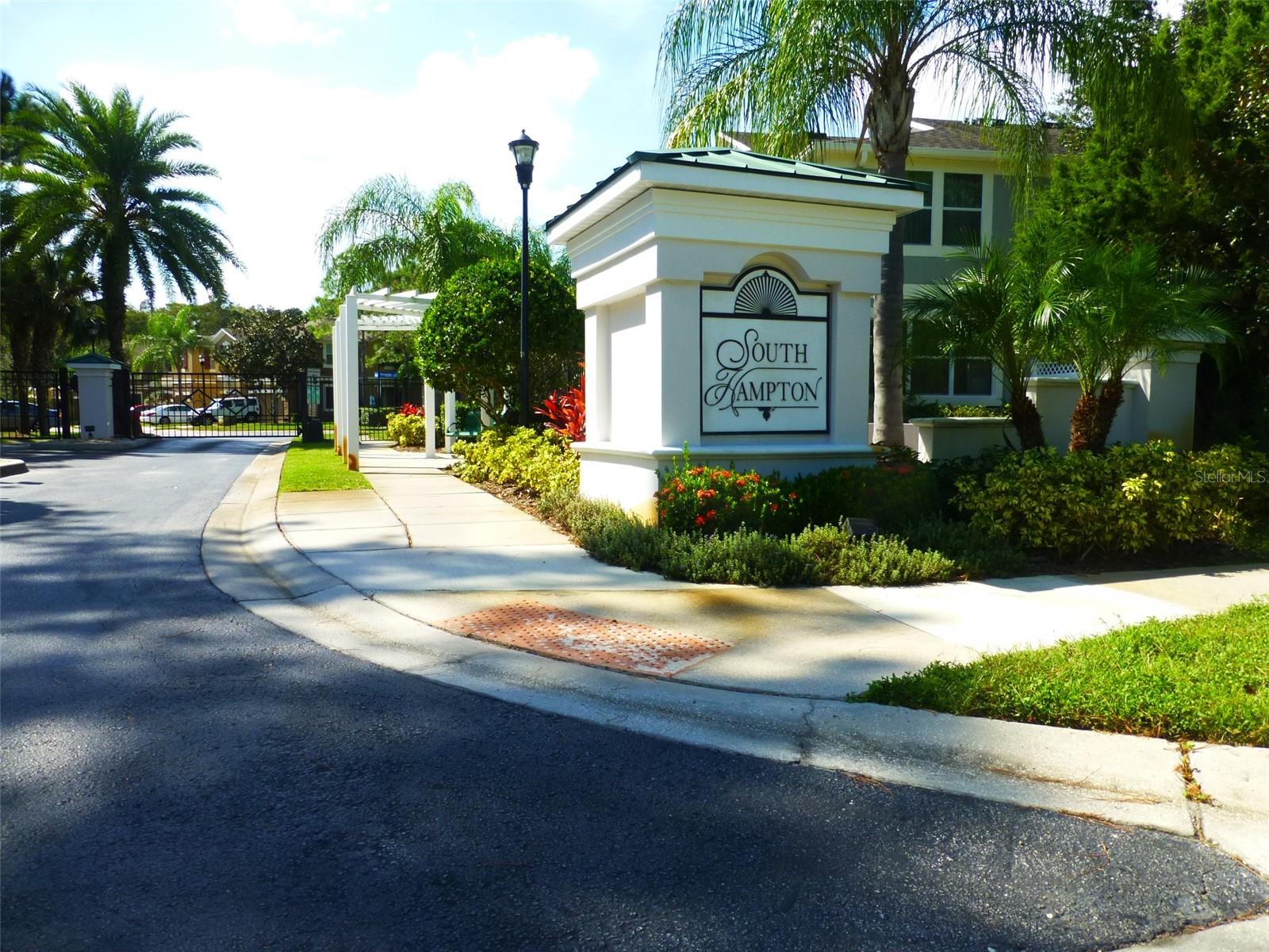 Listing photo id 42 for 12480 Streamdale Drive