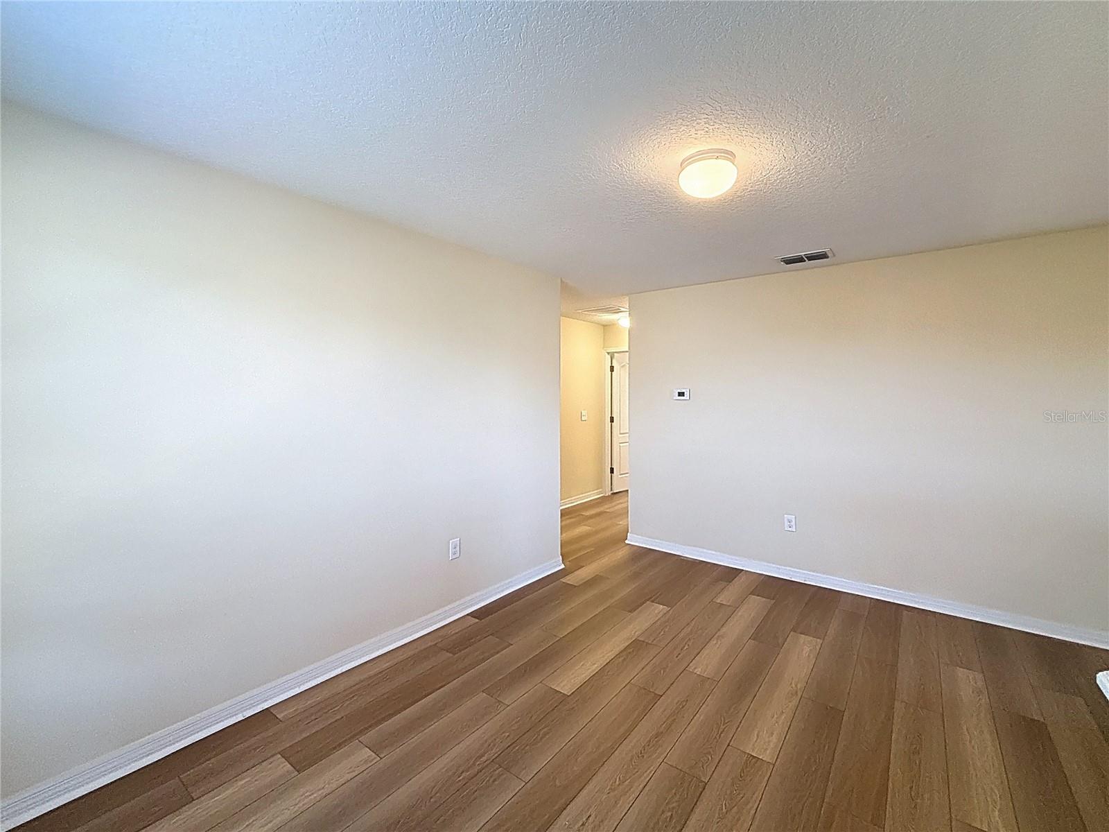 Image 21 of 39 For 10404 White Peacock Place