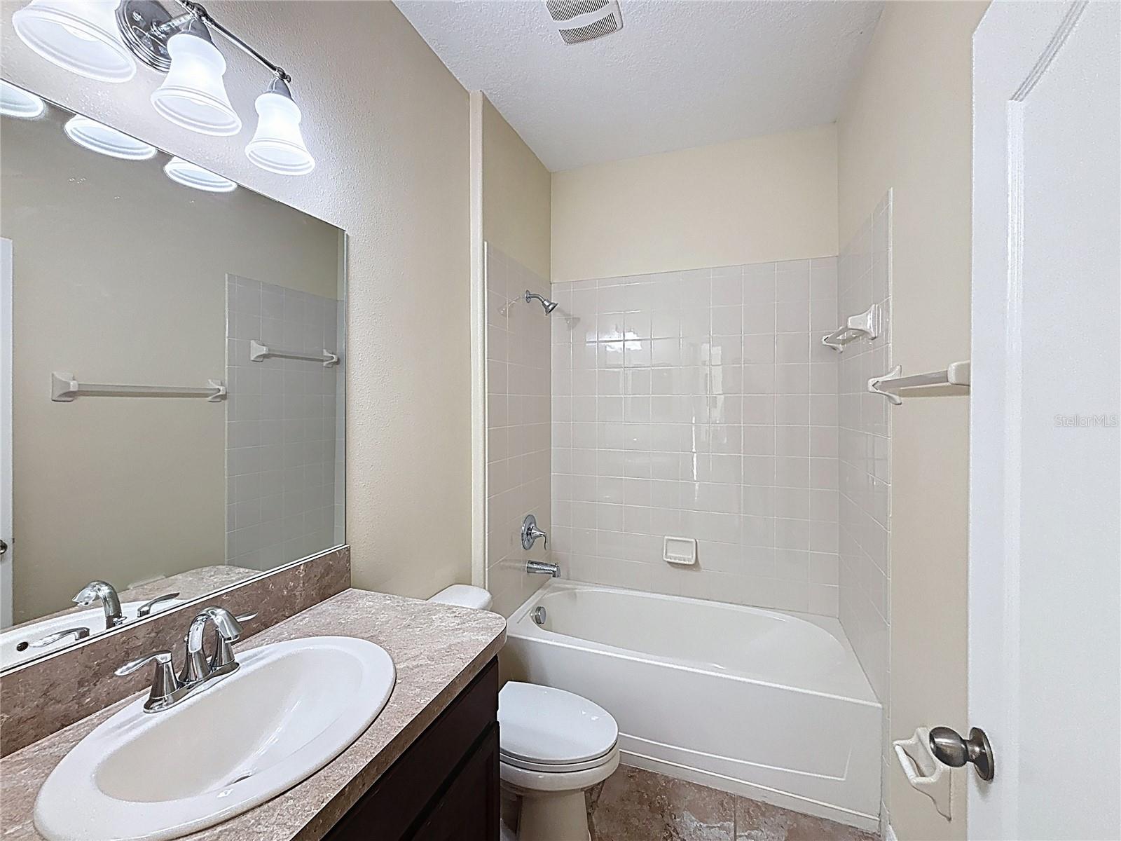 Image 26 of 39 For 10404 White Peacock Place