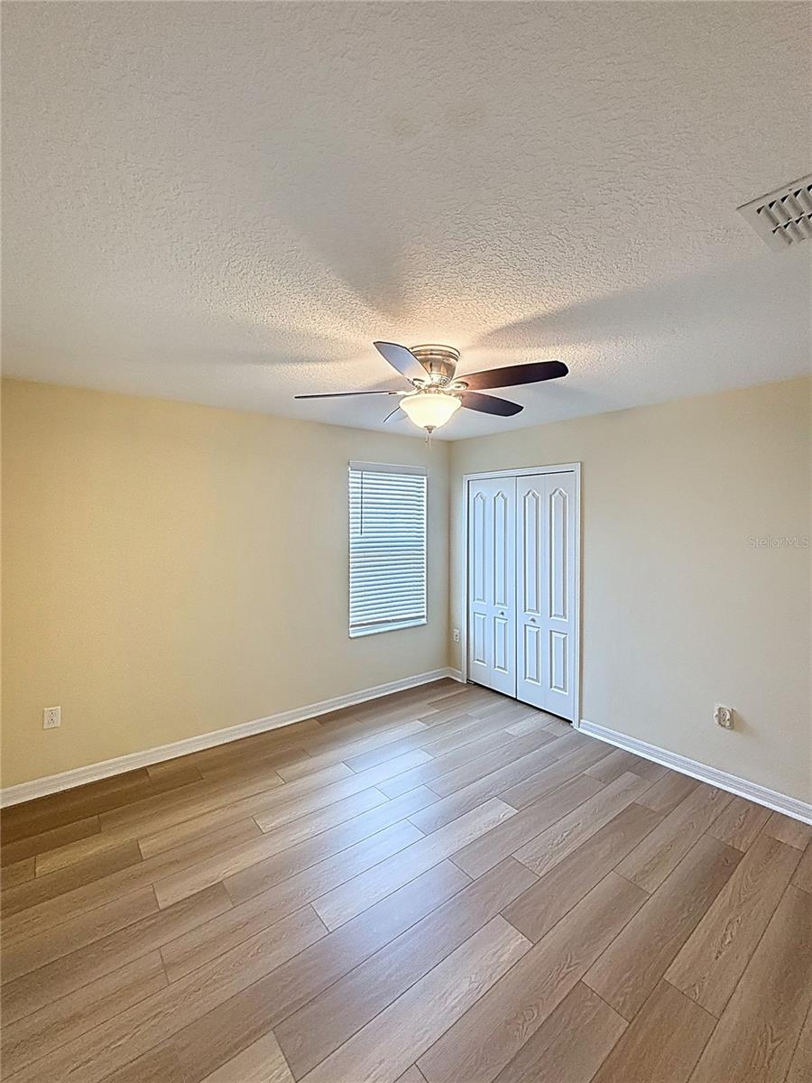 Image 33 of 39 For 10404 White Peacock Place