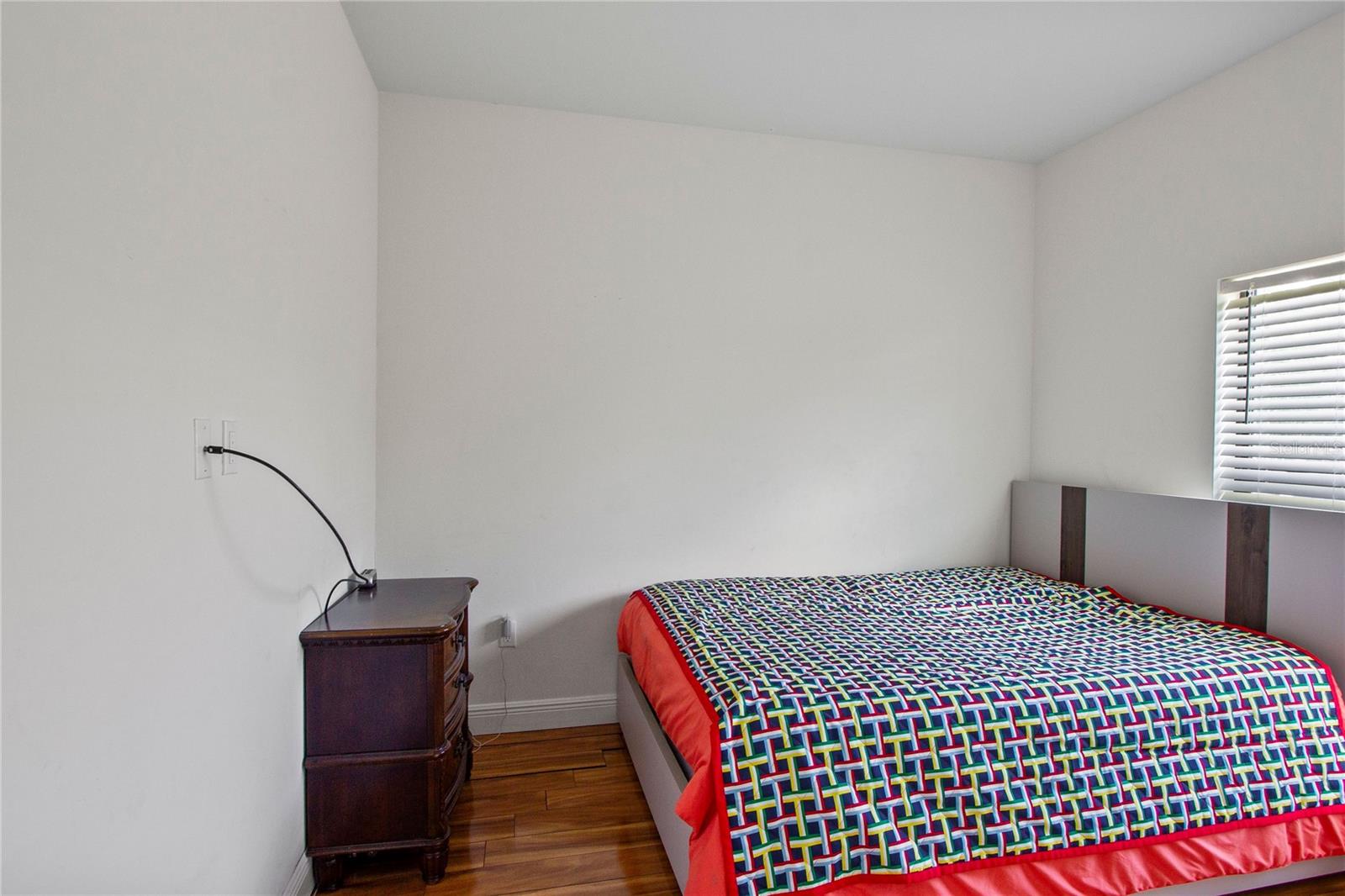 Image 37 of 52 For 2953 Everglades Boulevard N