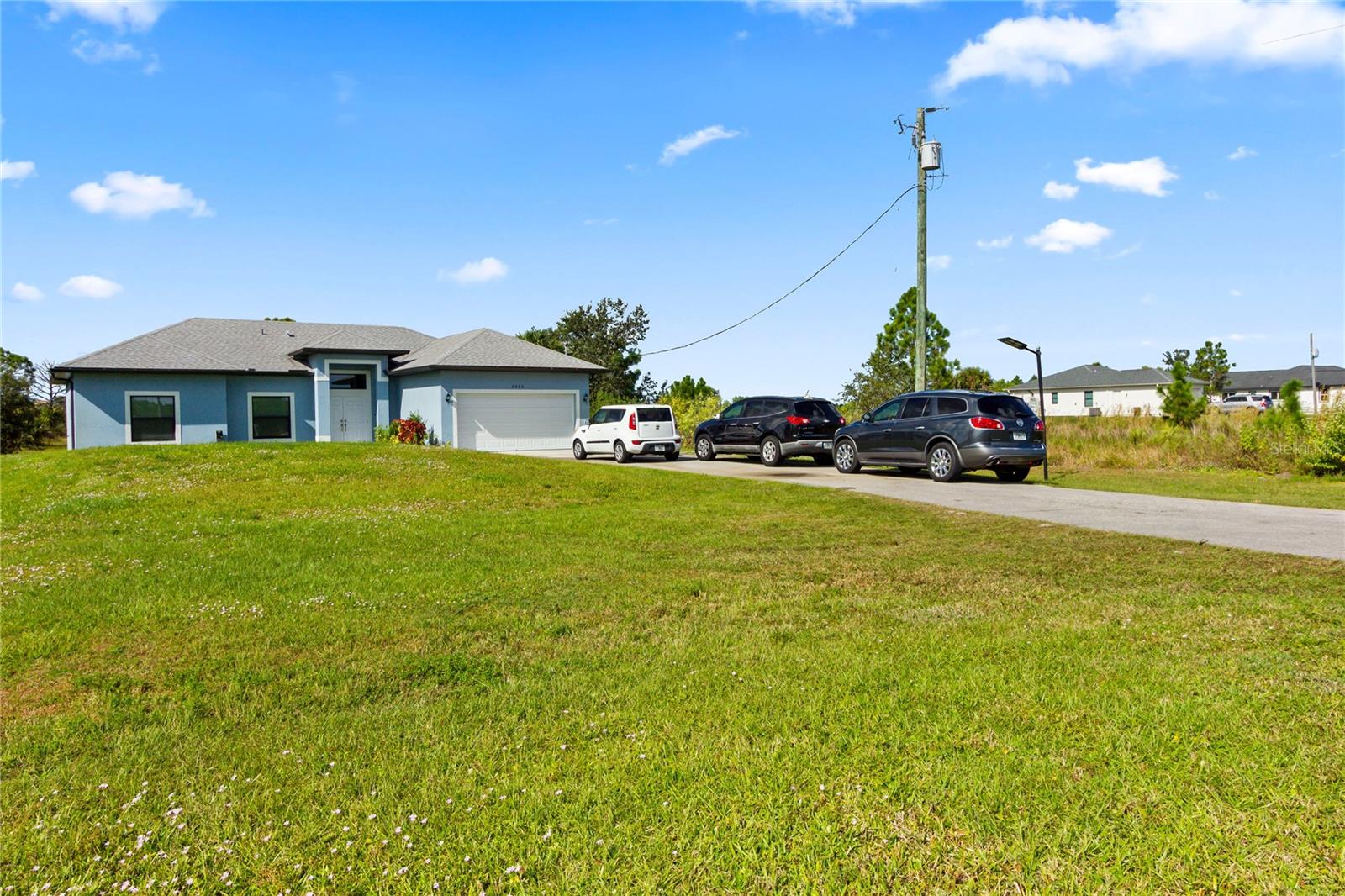 Image 4 of 52 For 2953 Everglades Boulevard N