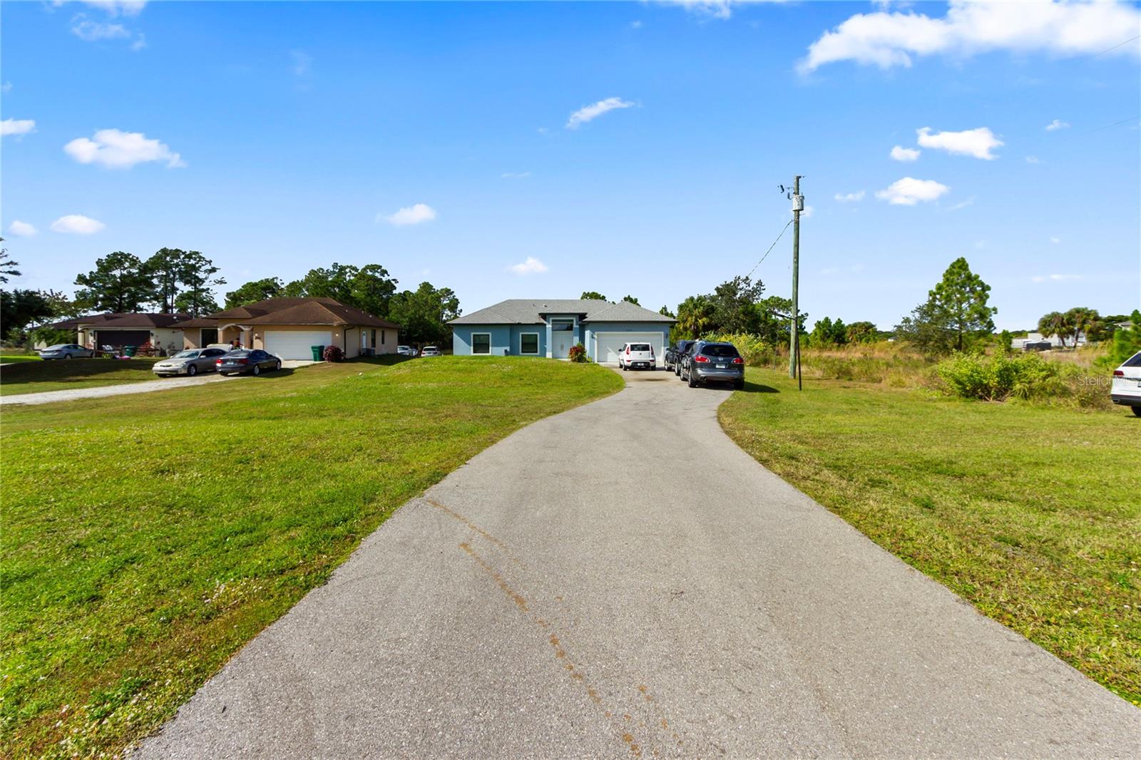 Image 6 of 52 For 2953 Everglades Boulevard N