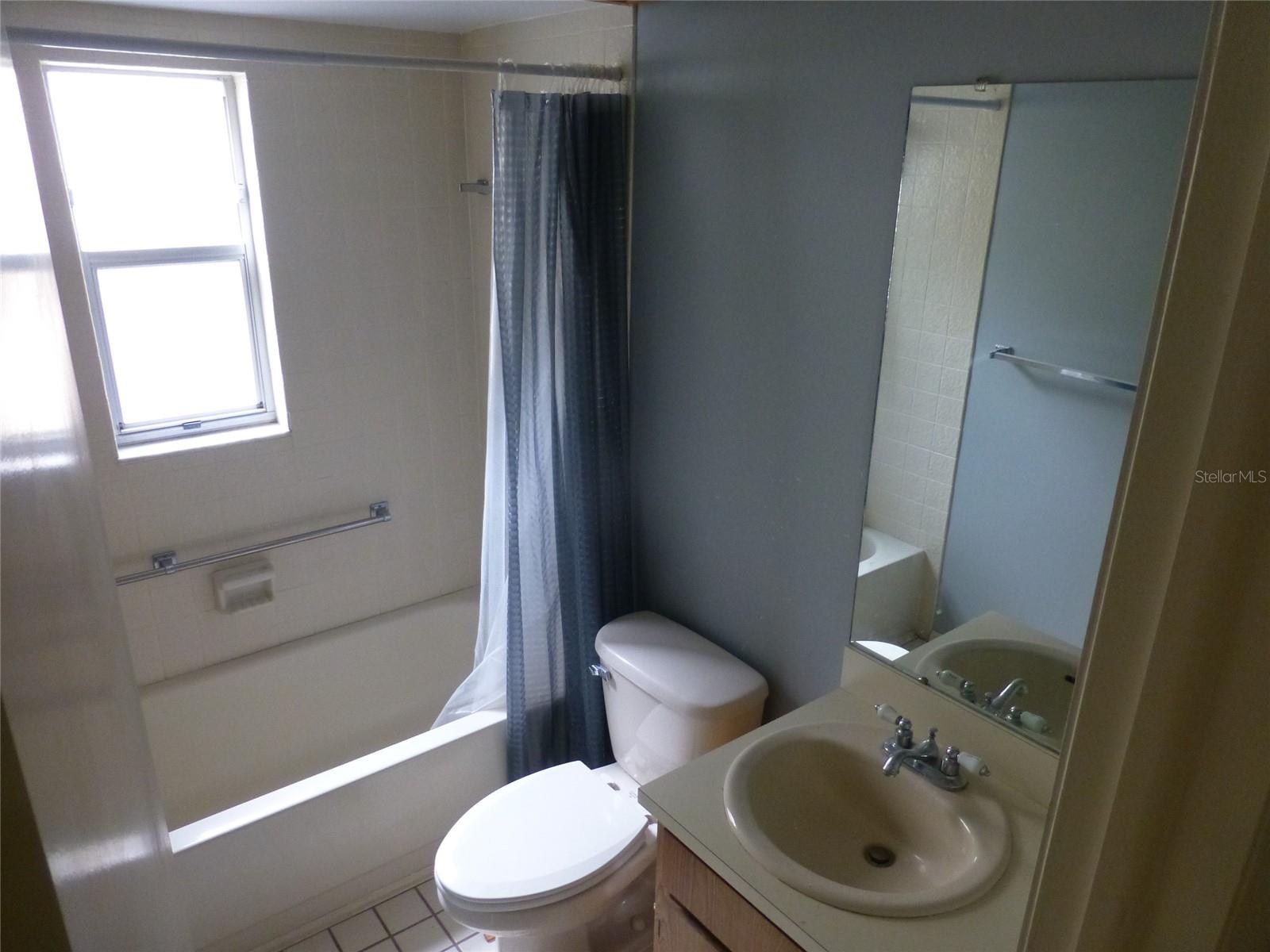 Image 17 of 19 For 2822 Whitehall Drive