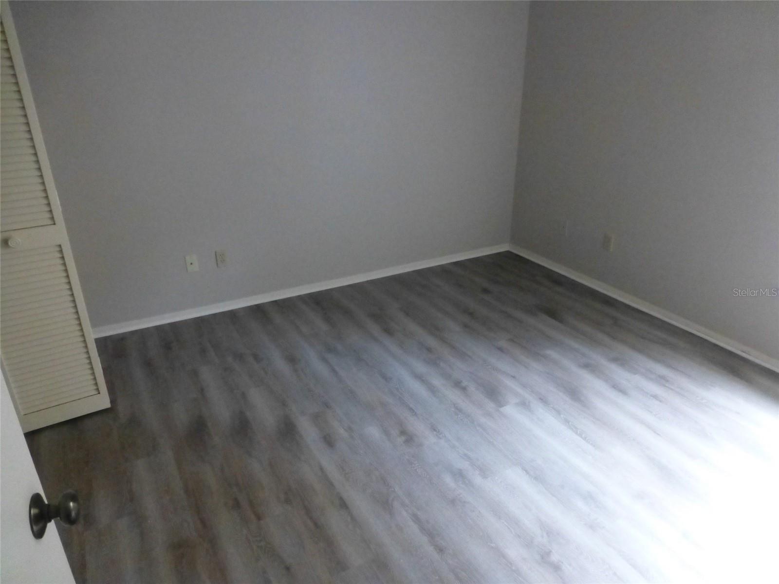 Image 5 of 19 For 2822 Whitehall Drive