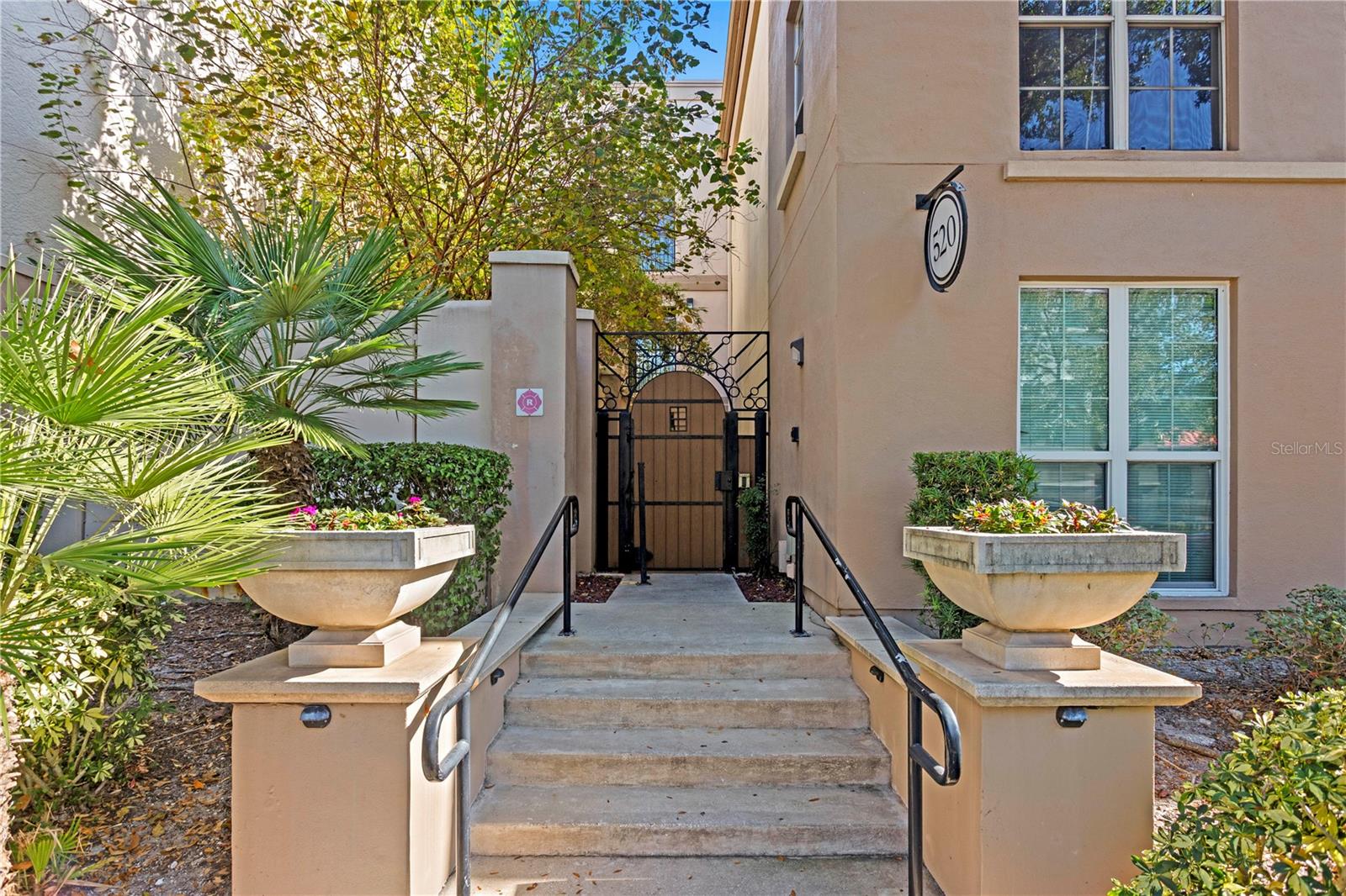 Image 2 of 17 For 520 Armenia Avenue 1226