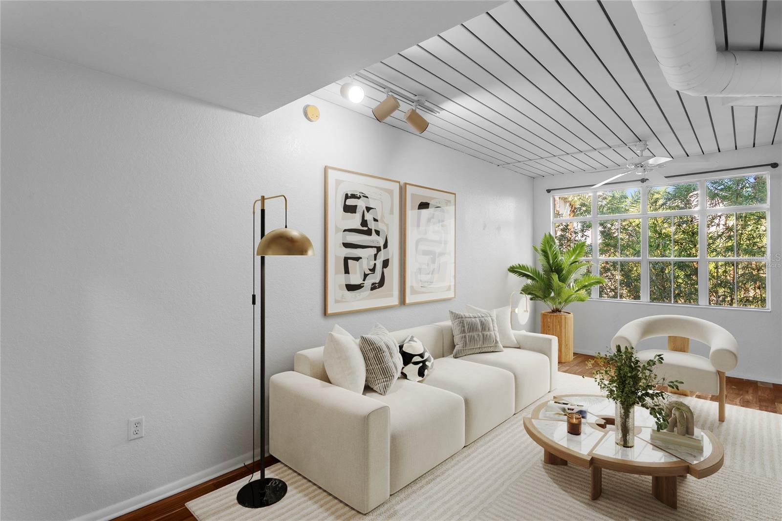 Image 8 of 17 For 520 Armenia Avenue 1226