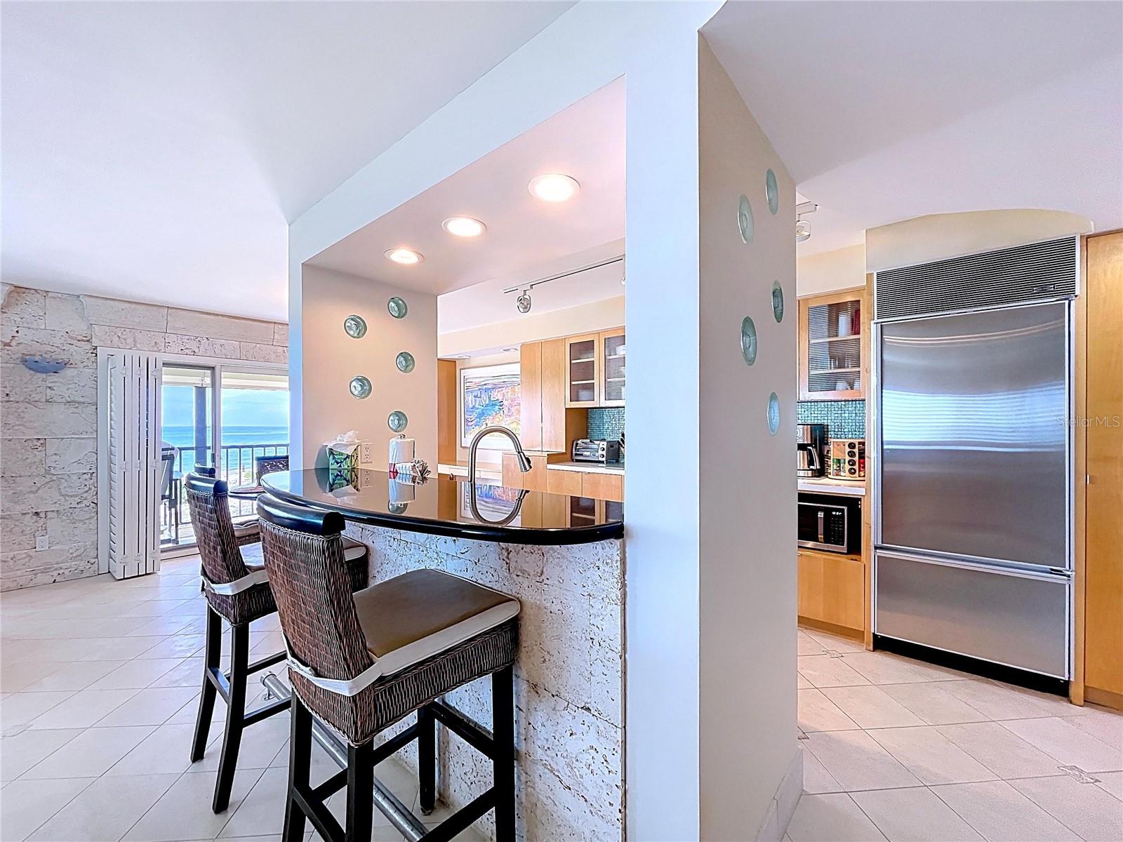 Image 16 of 70 For 7480 Bayshore Drive 401