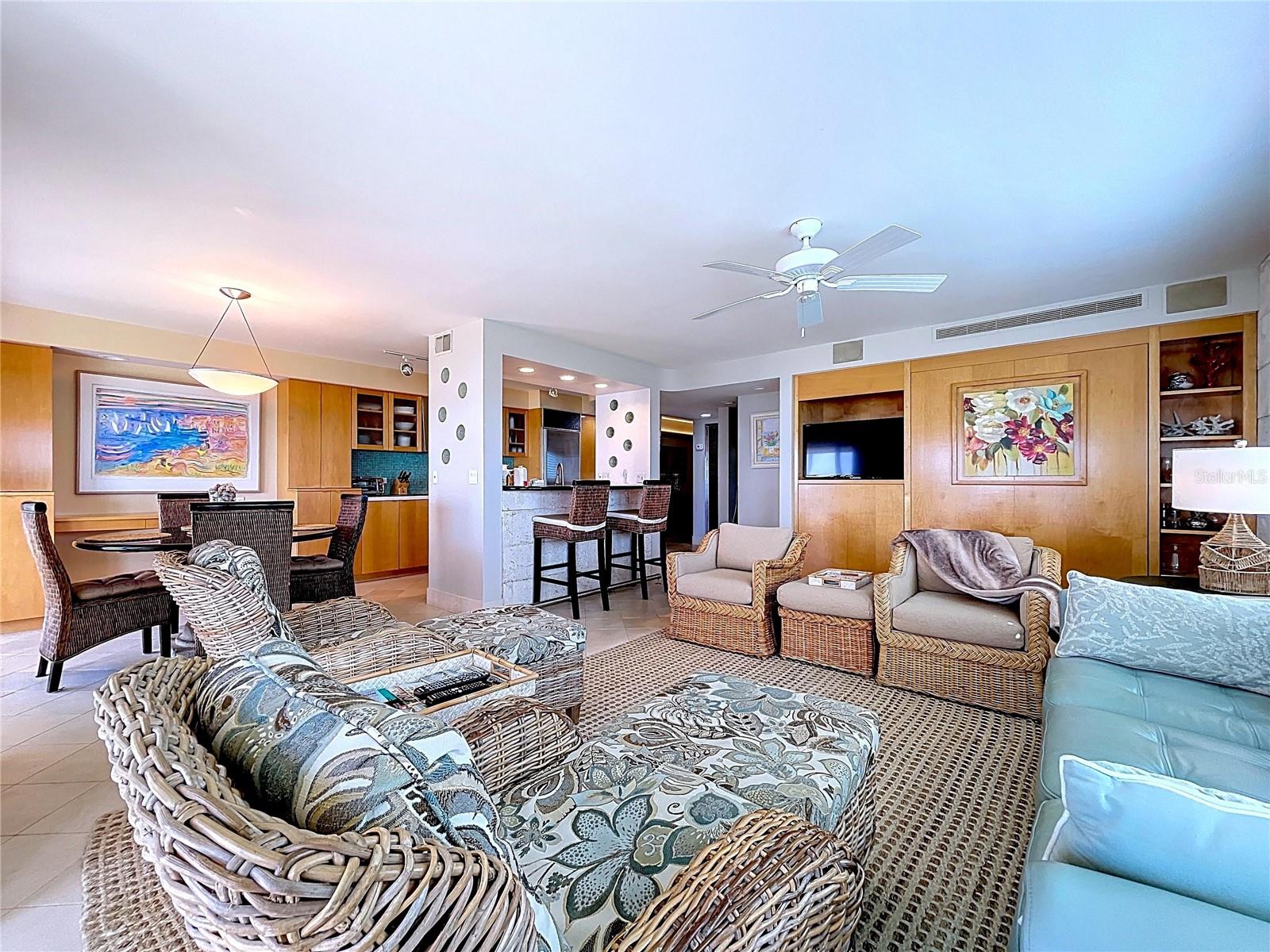 Image 25 of 70 For 7480 Bayshore Drive 401