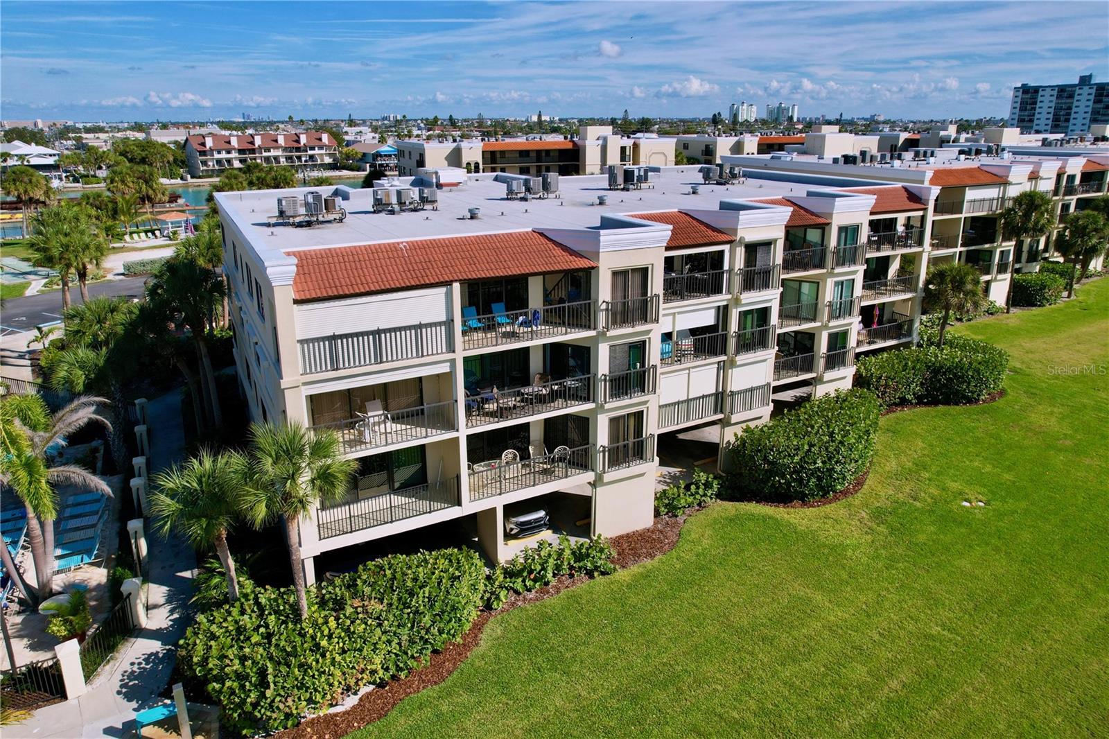 Image 4 of 70 For 7480 Bayshore Drive 401