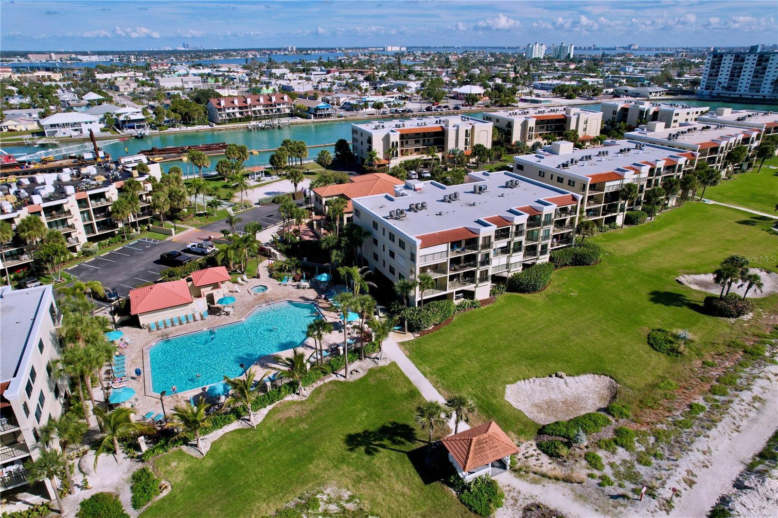 Image 59 of 70 For 7480 Bayshore Drive 401