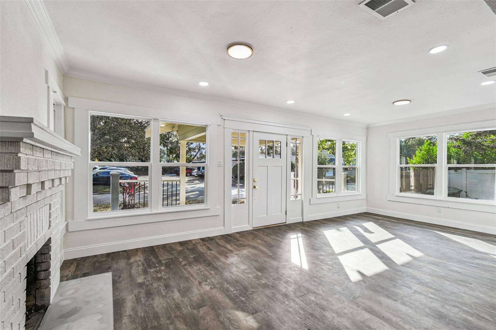 Image 12 of 66 For 3011 San Isidro Street