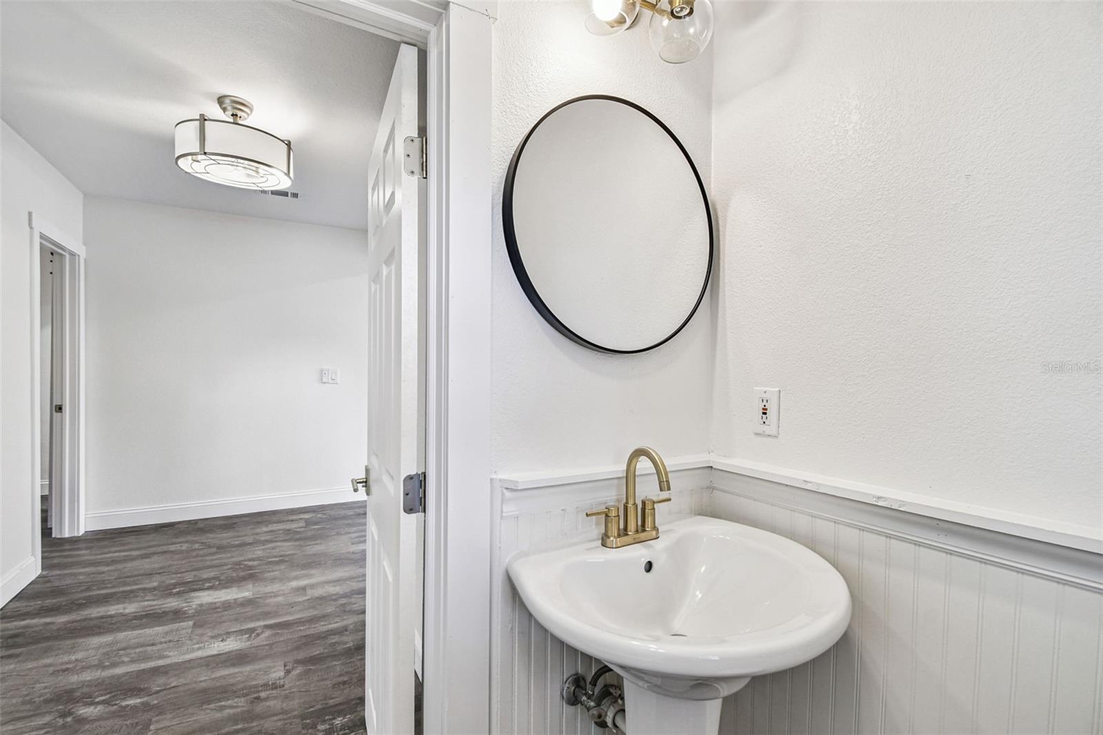 Image 25 of 66 For 3011 San Isidro Street